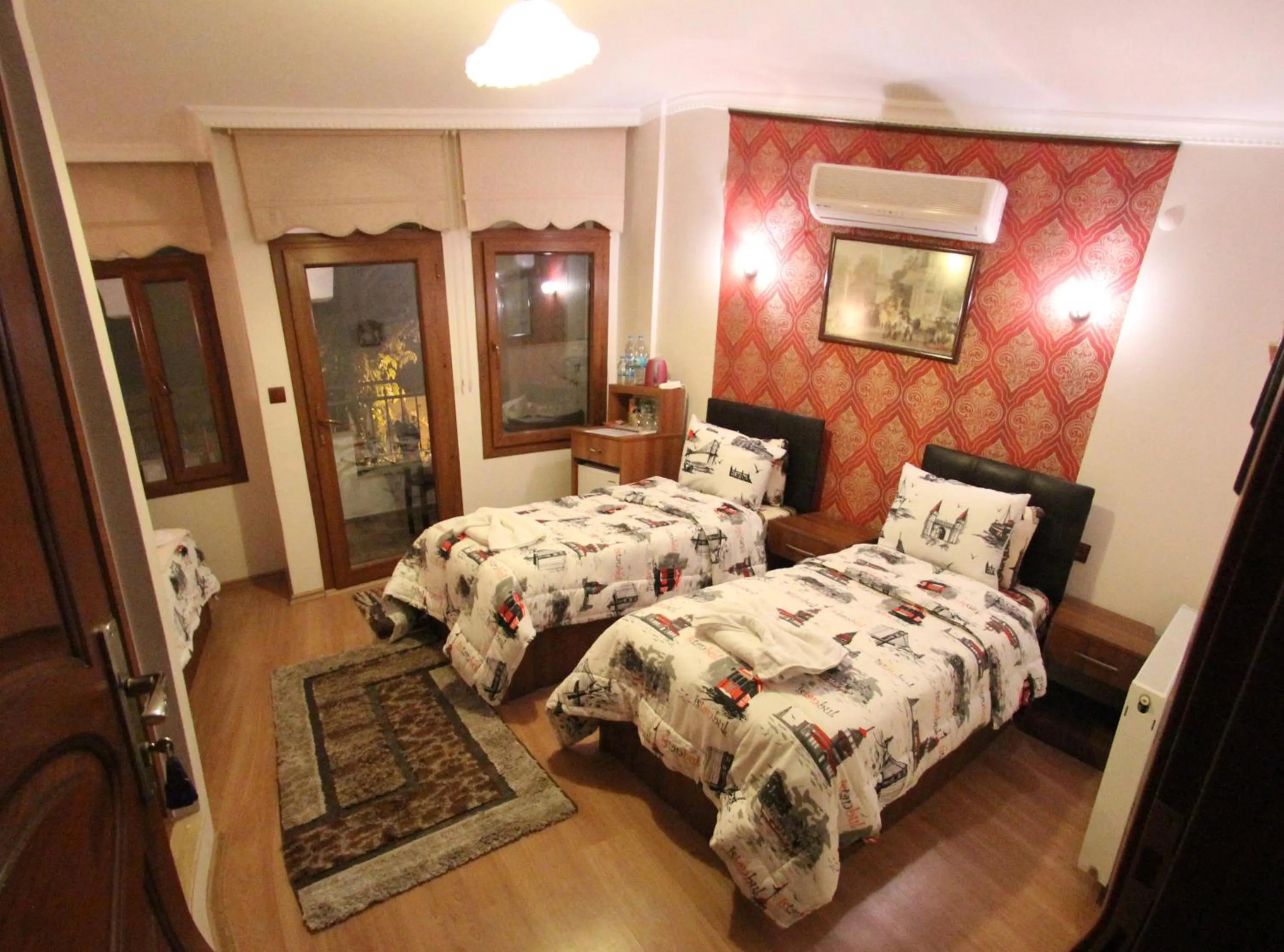 Bed in Boomerang Guest House