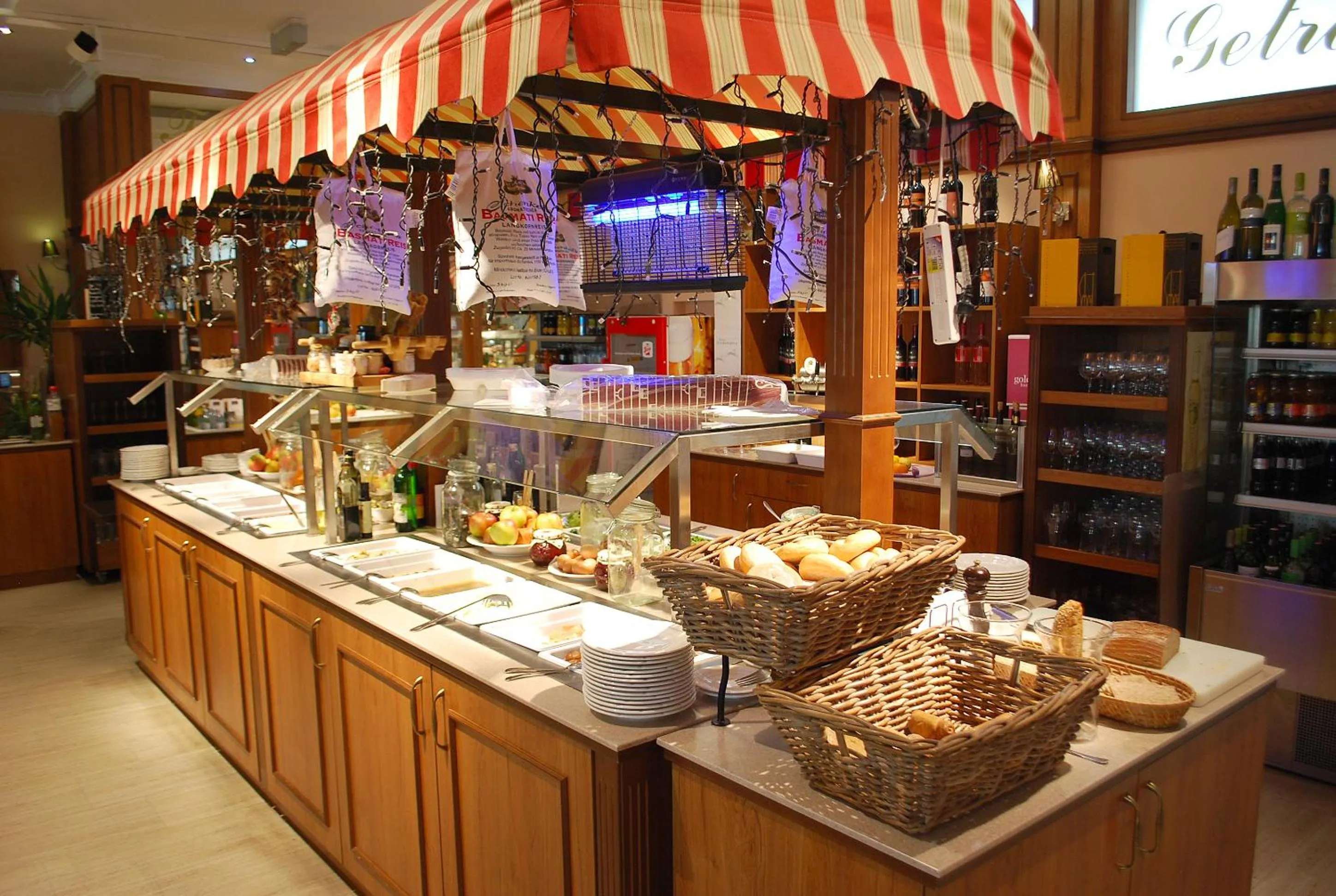 Restaurant/places to eat in Kaiserrast