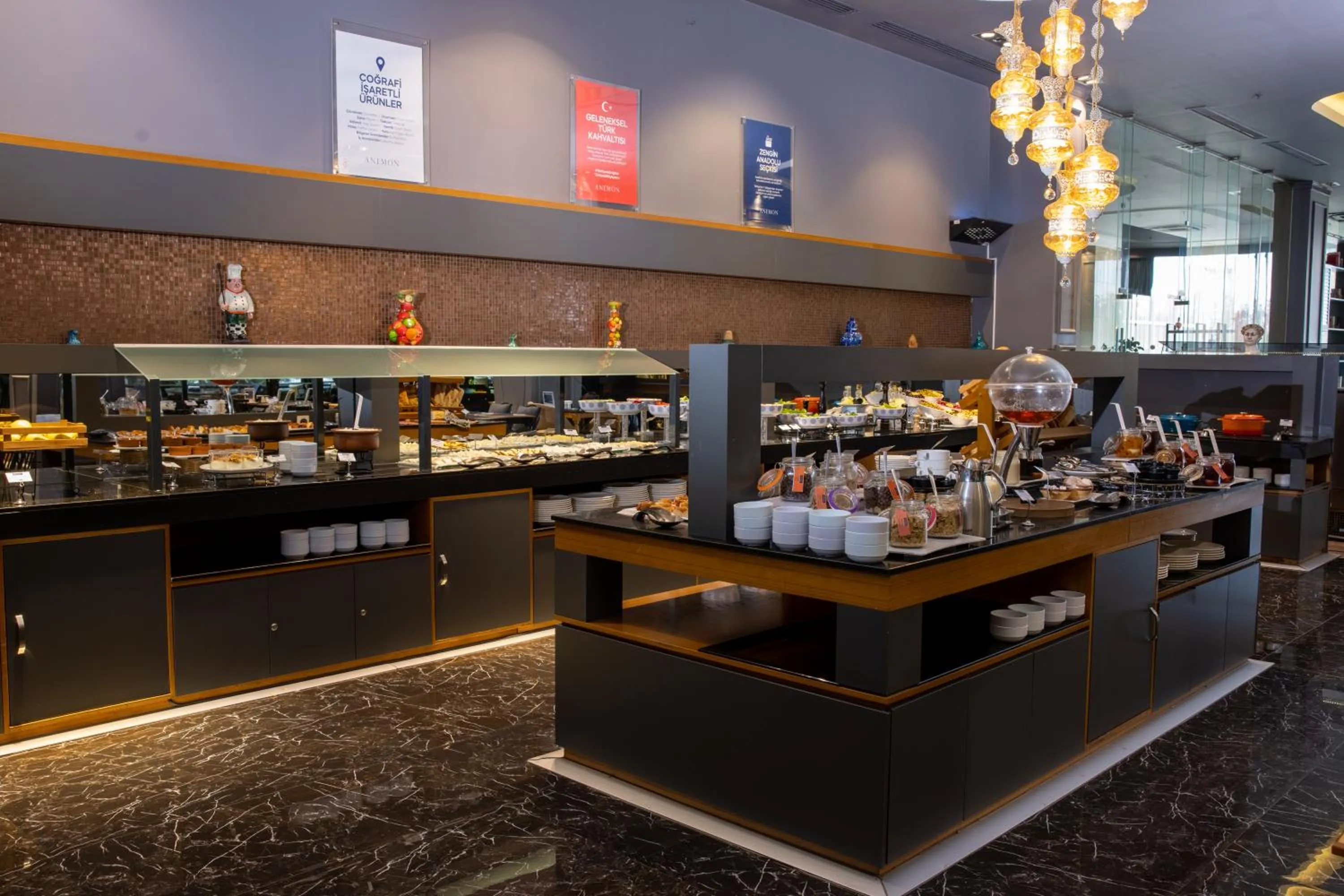 Restaurant/places to eat in Anemon Grand Konya Otel