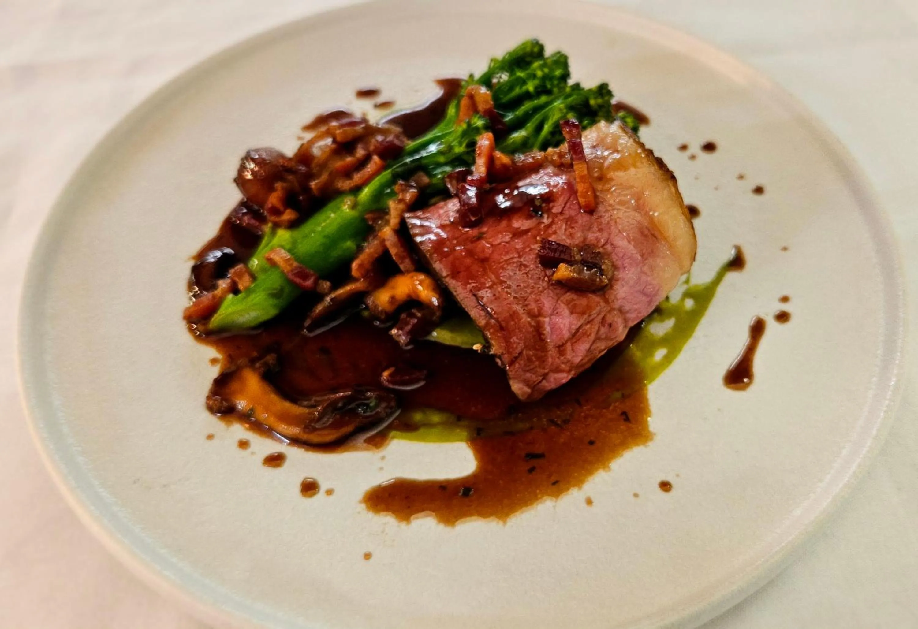 Food and drinks in Cringletie House