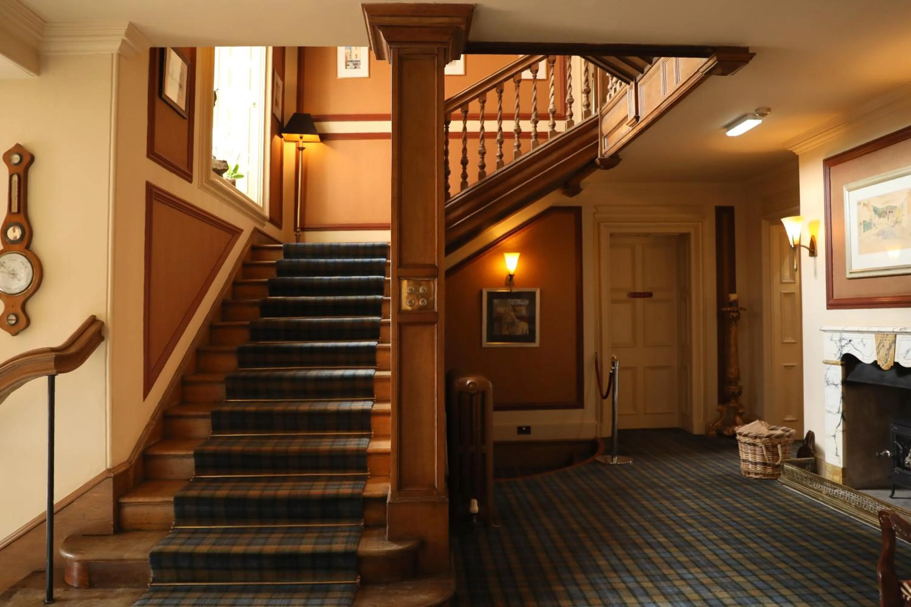 Facade/entrance in Cringletie House