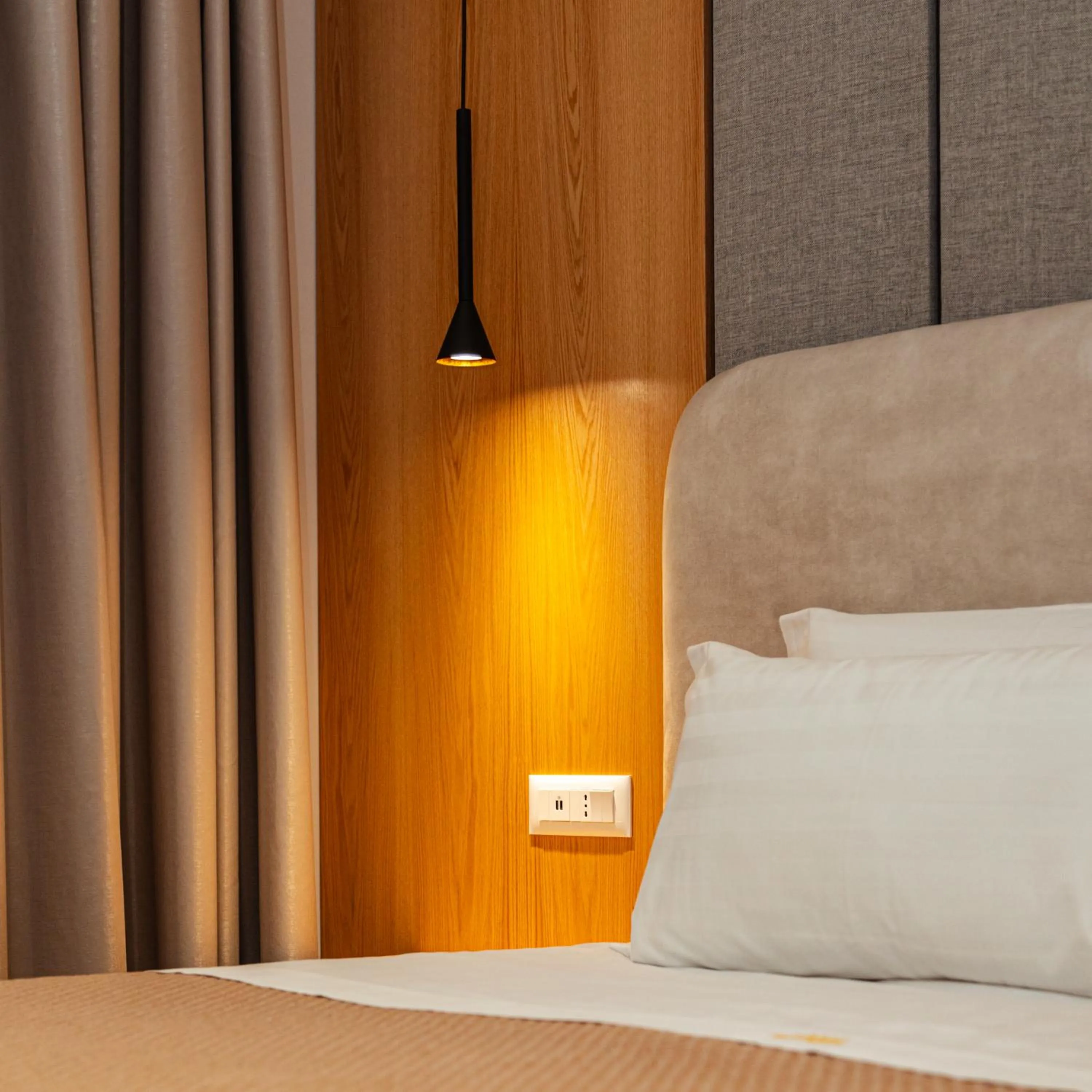 Bed in Hotel Airport Tirana