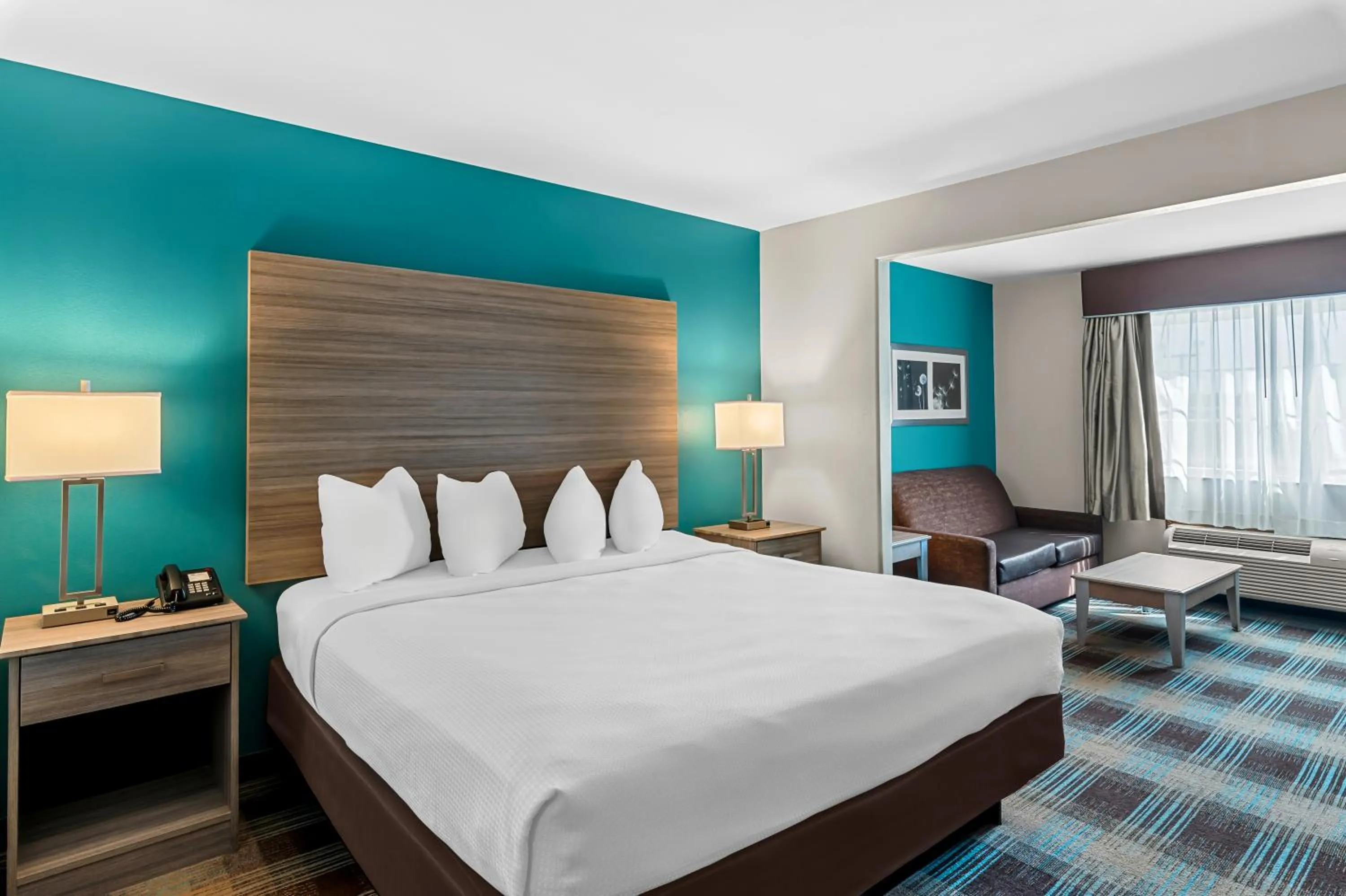 Bedroom, Bed in Best Western Presidential Hotel & Suites