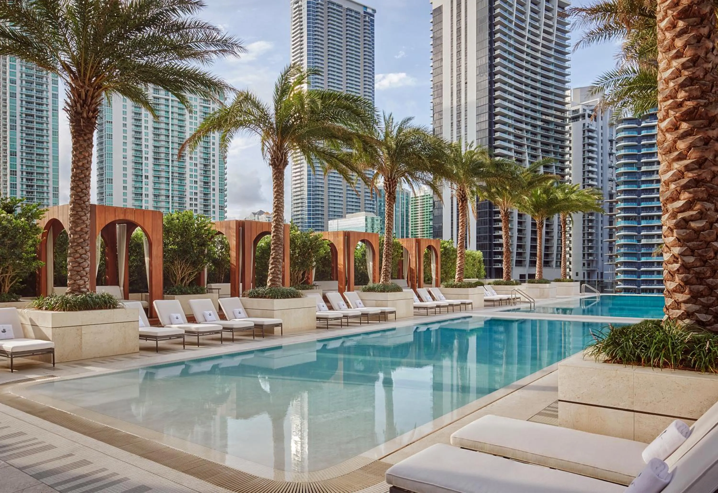 Swimming pool in SLS LUX Brickell