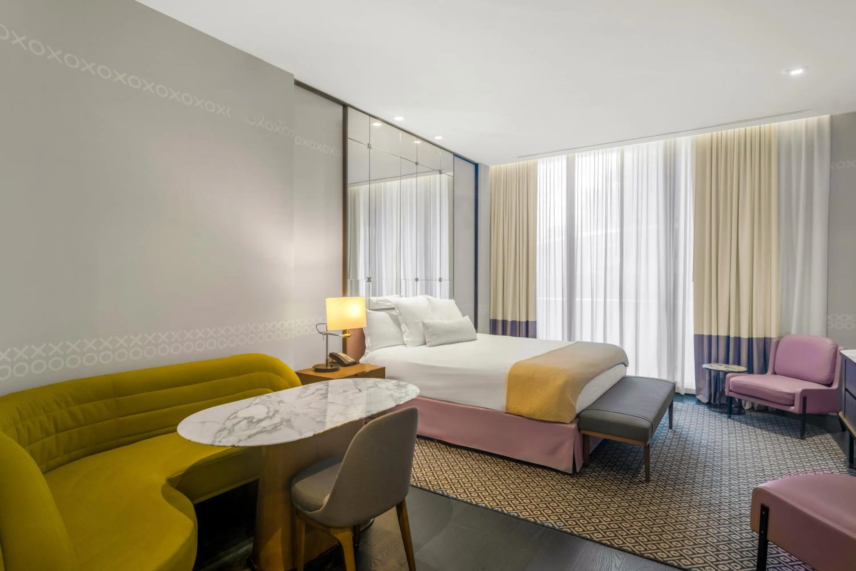 Bed in SLS LUX Brickell