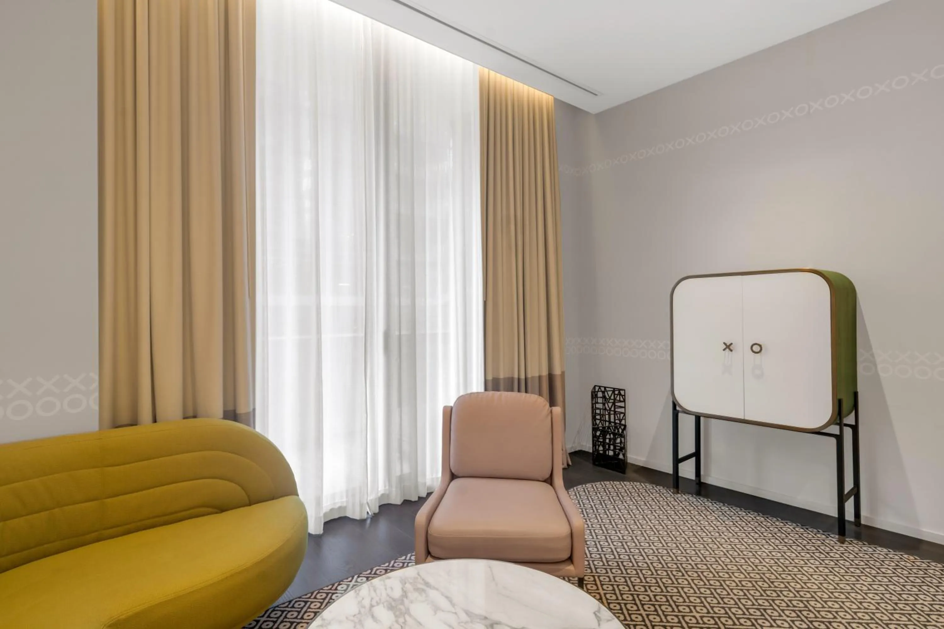 Living room in SLS LUX Brickell