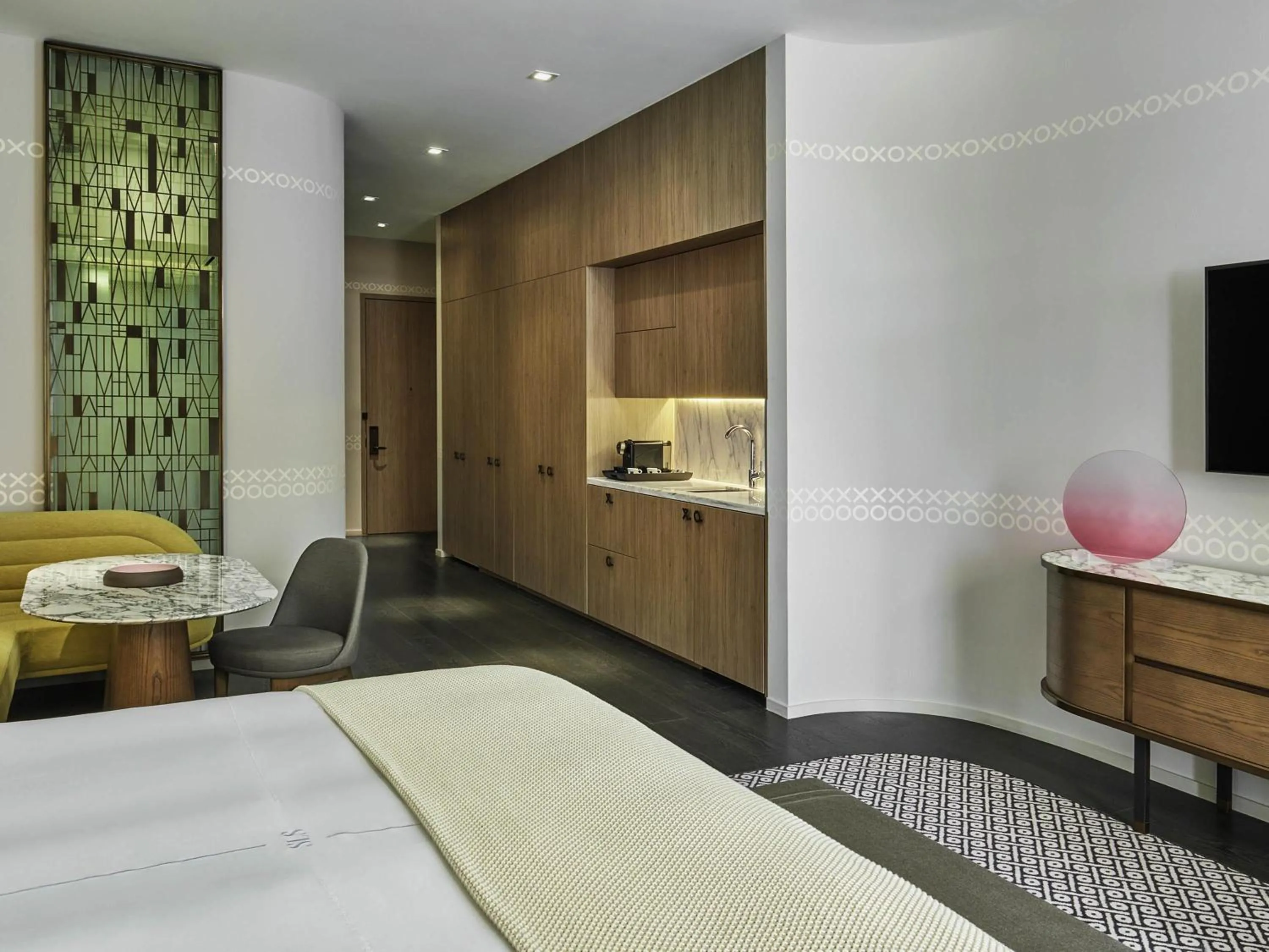 Bedroom, Bed in SLS LUX Brickell