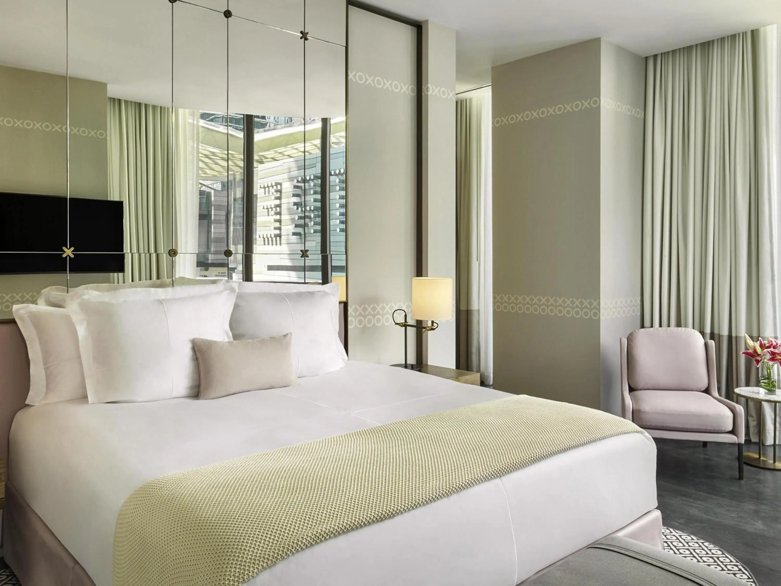 Bedroom, Bed in SLS LUX Brickell