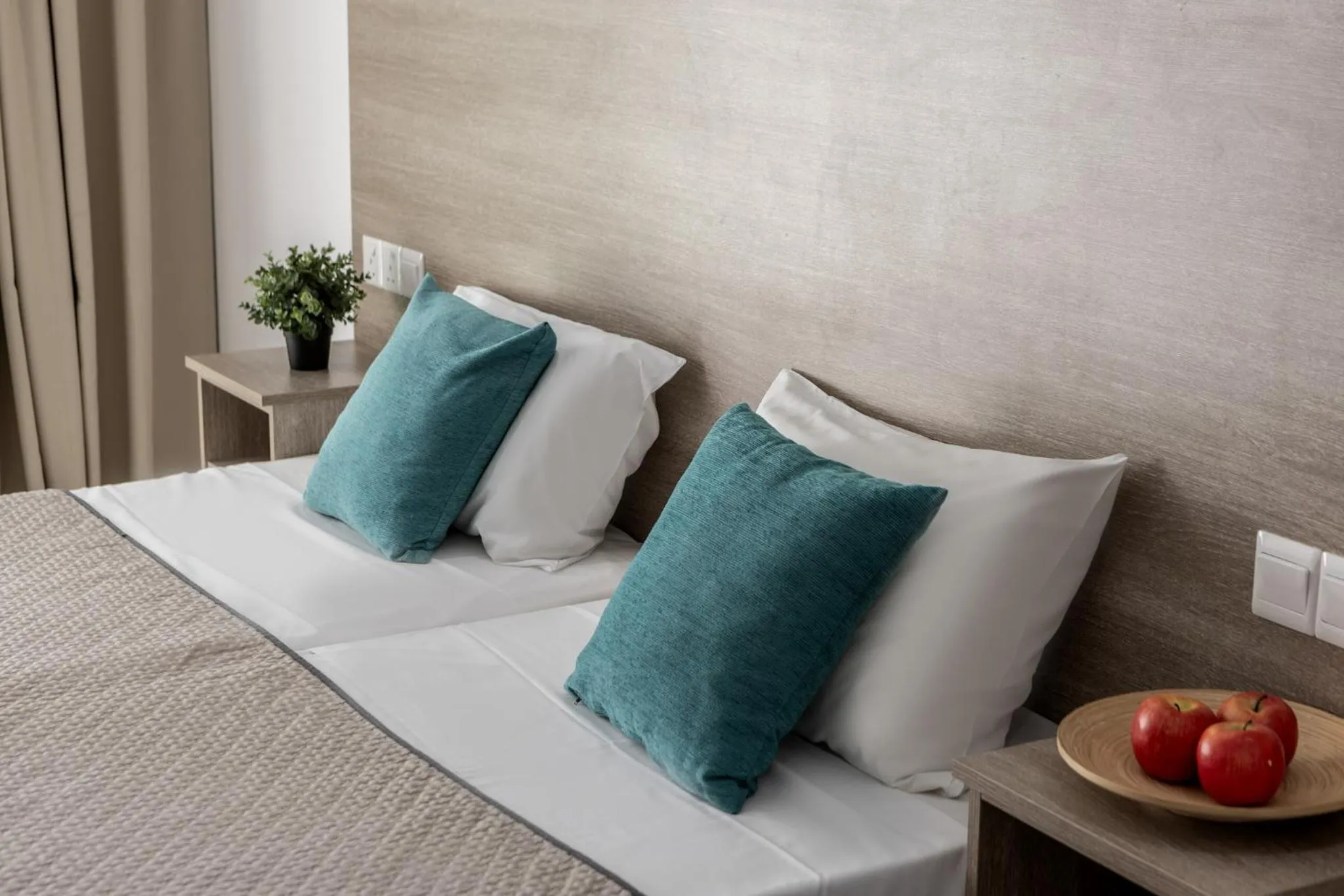 Bedroom, Bed in Milea Hotel