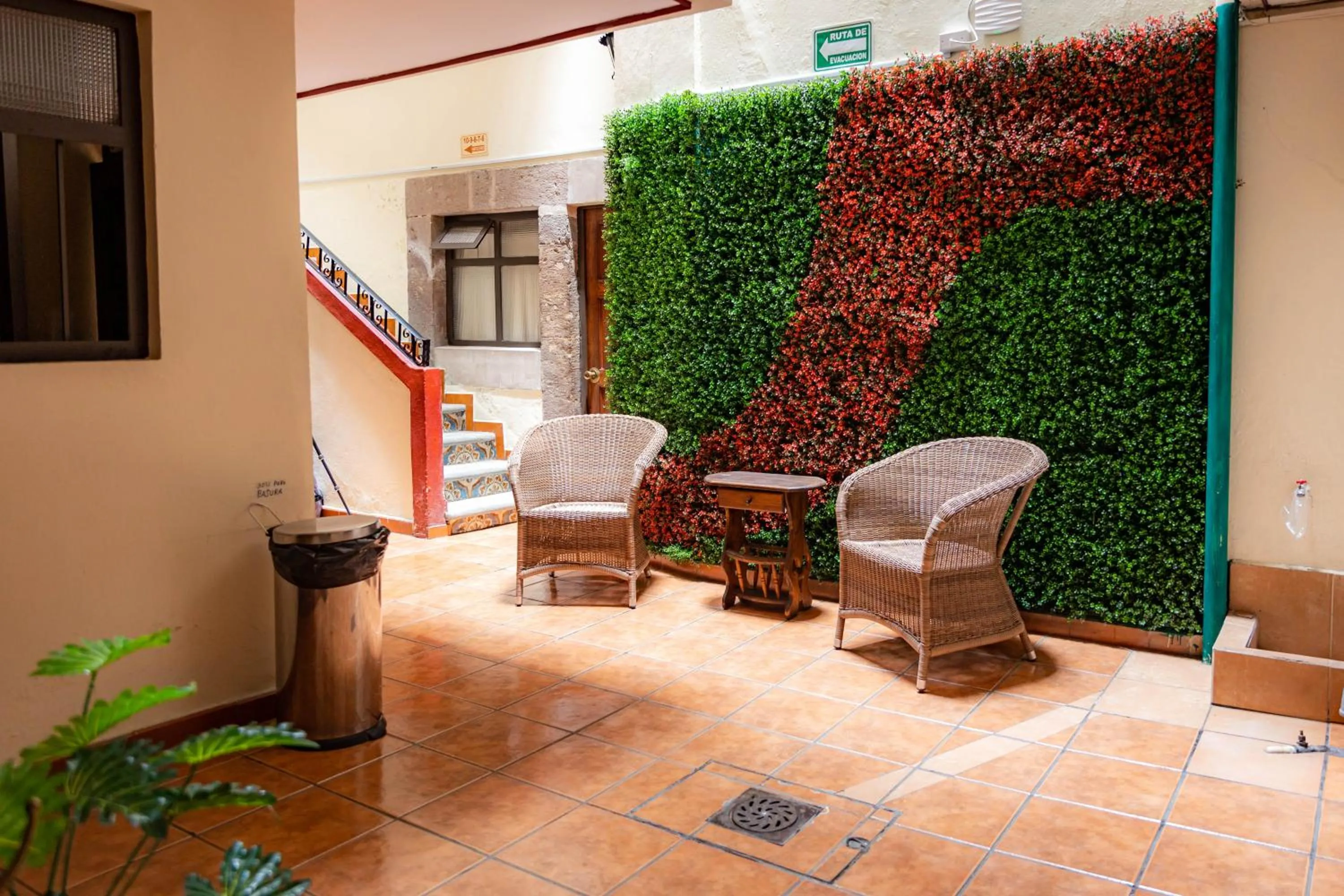 Living room in Hotel el Carmen, Morelia