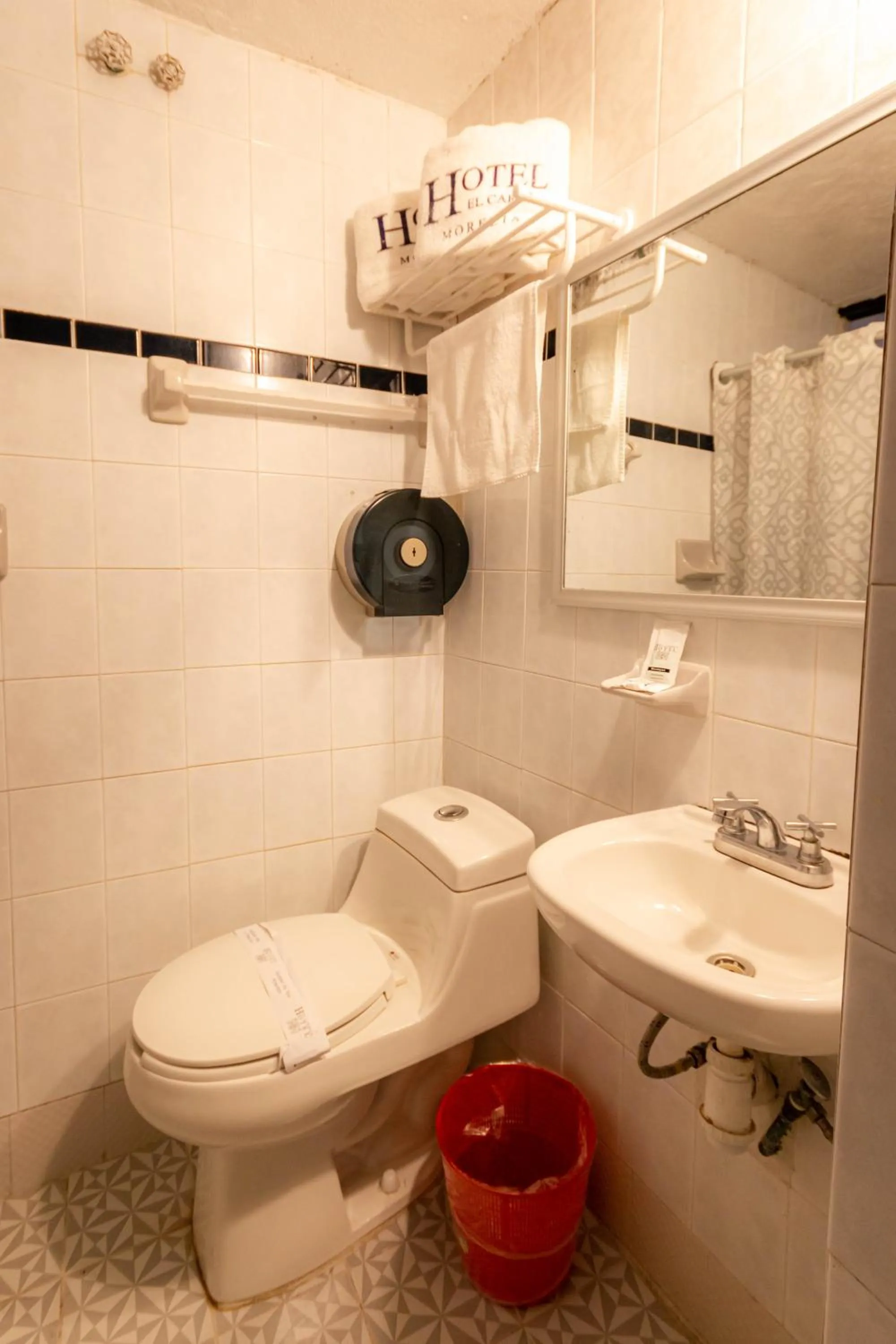 Bathroom in Hotel el Carmen, Morelia