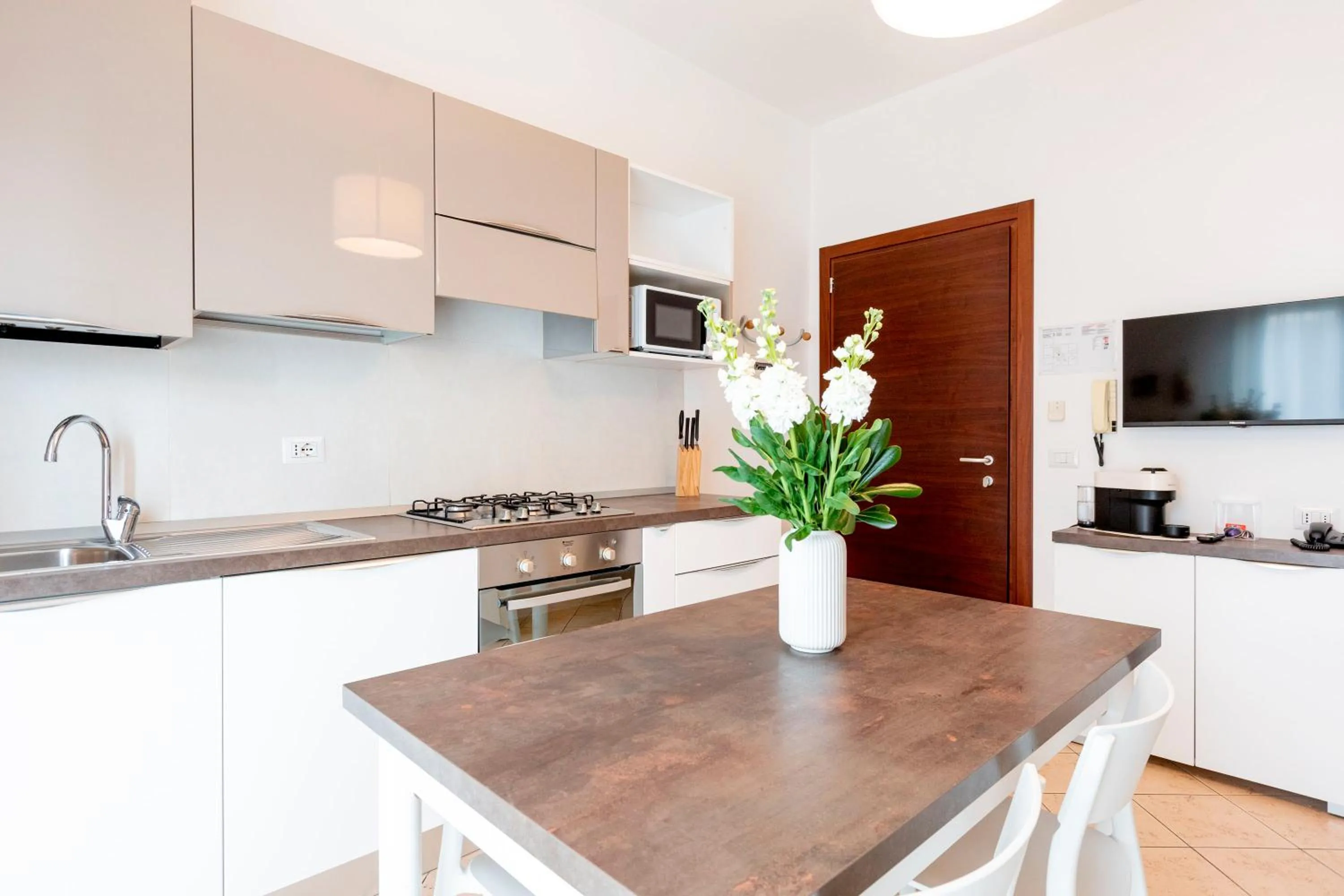 TV and multimedia in Residence Hotel Le Stelle