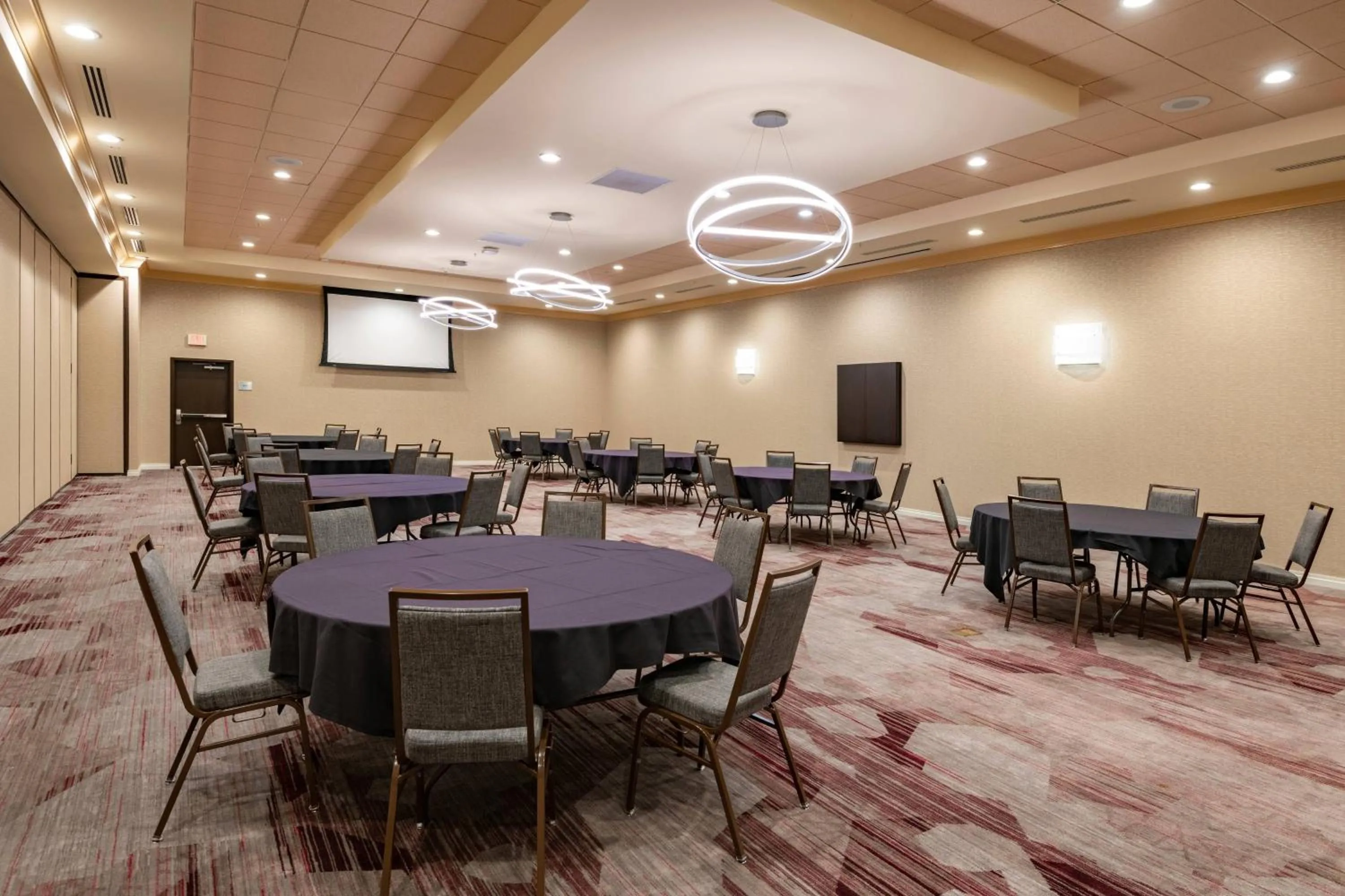 Meeting/conference room in Courtyard by Marriott Santa Ana Orange County
