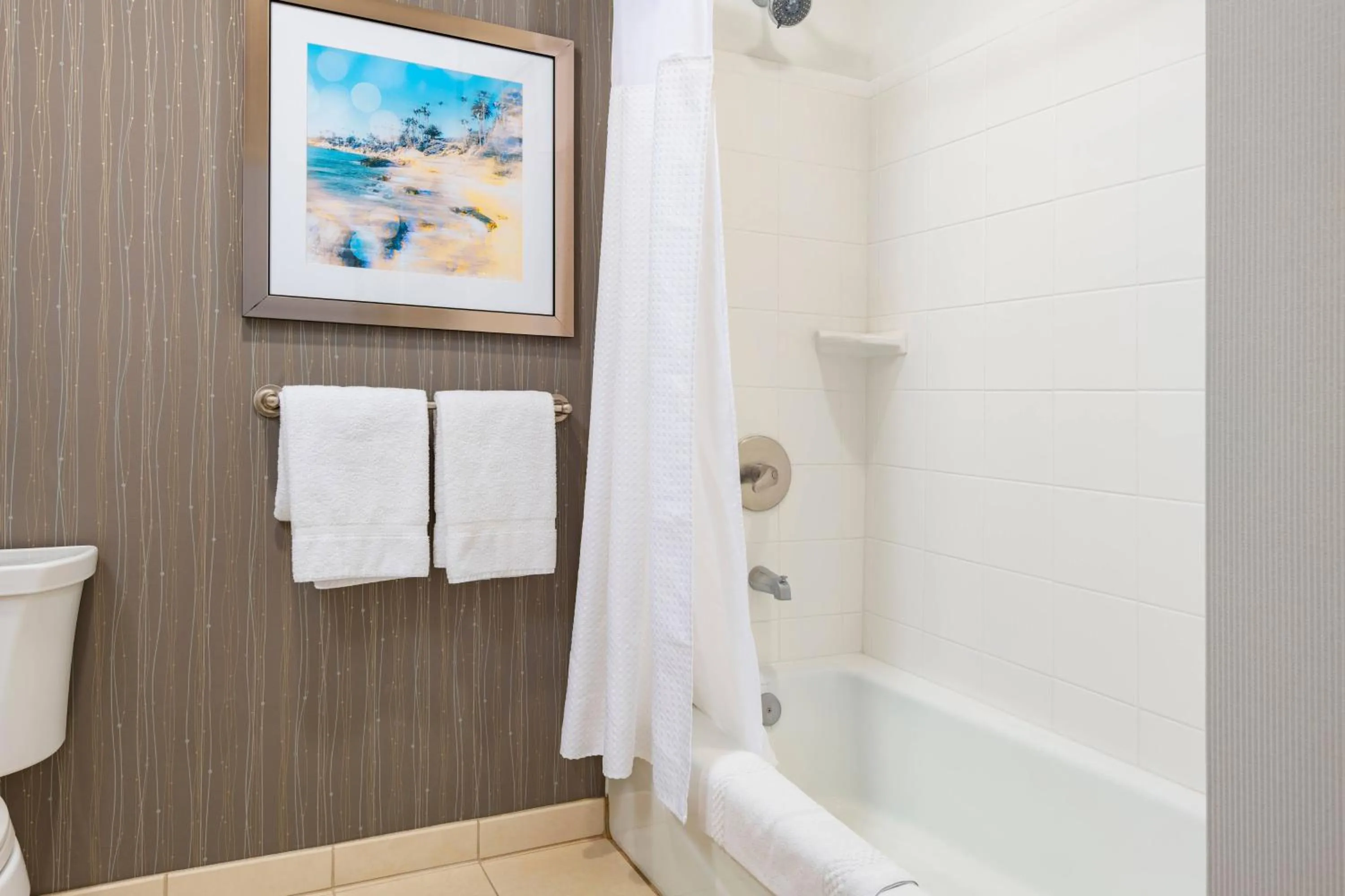 Bathroom in Courtyard by Marriott Santa Ana Orange County