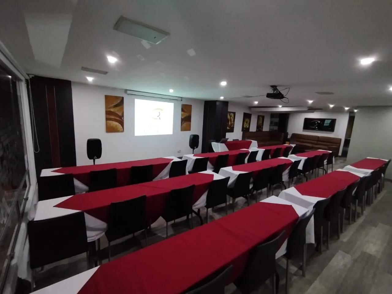 Meeting/conference room in Aparta-Suites Mirador del Recuerdo
