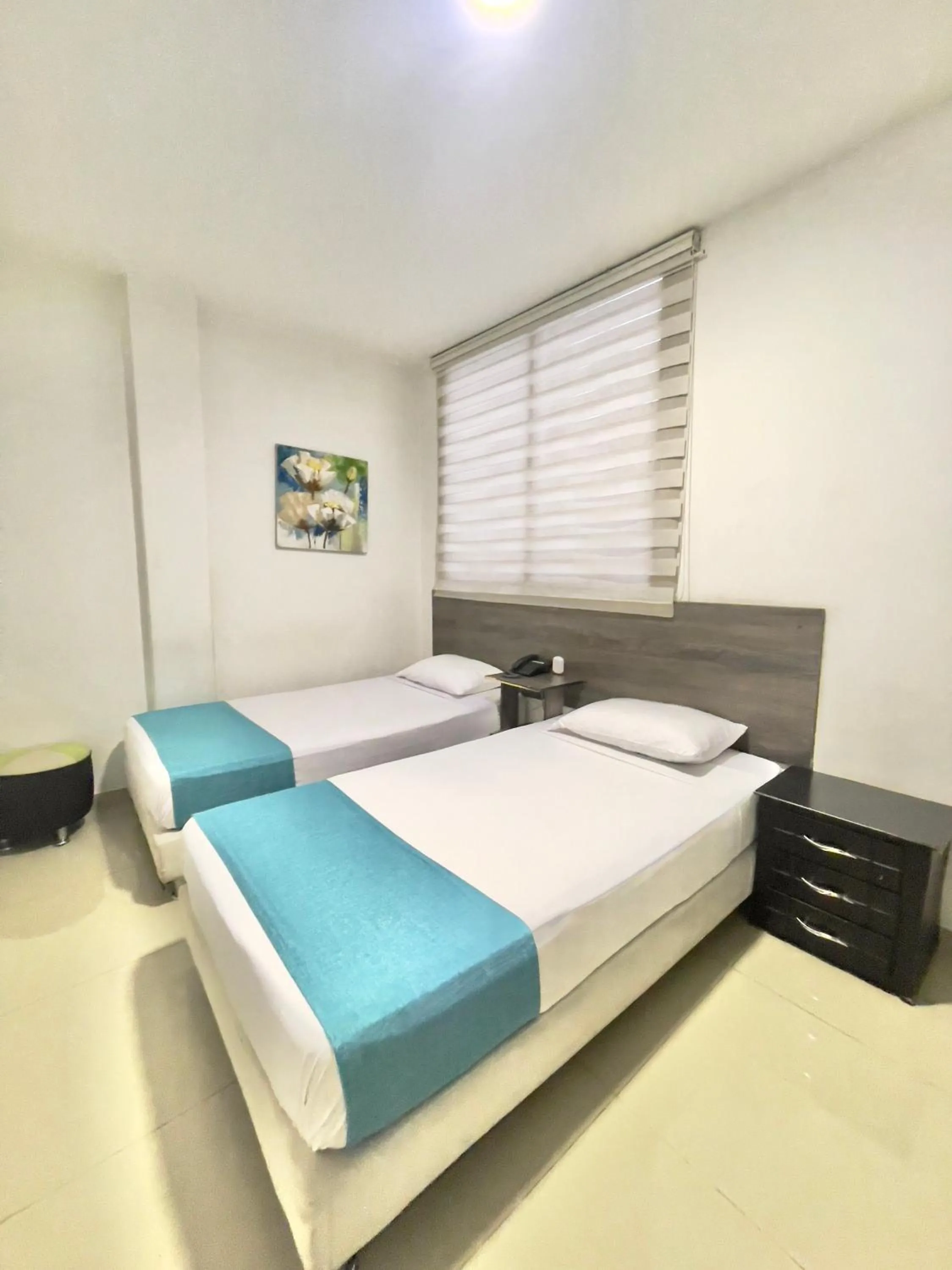 Photo of the whole room, Bed in Hotel Suite Center Pereira