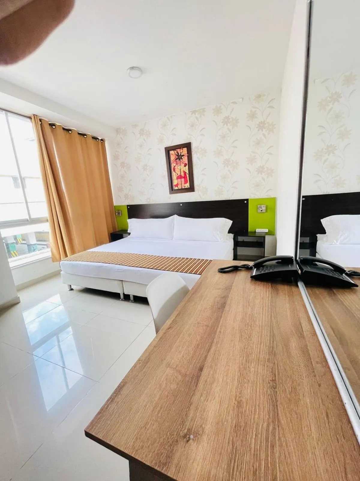 Photo of the whole room, Bed in Hotel Suite Center Pereira