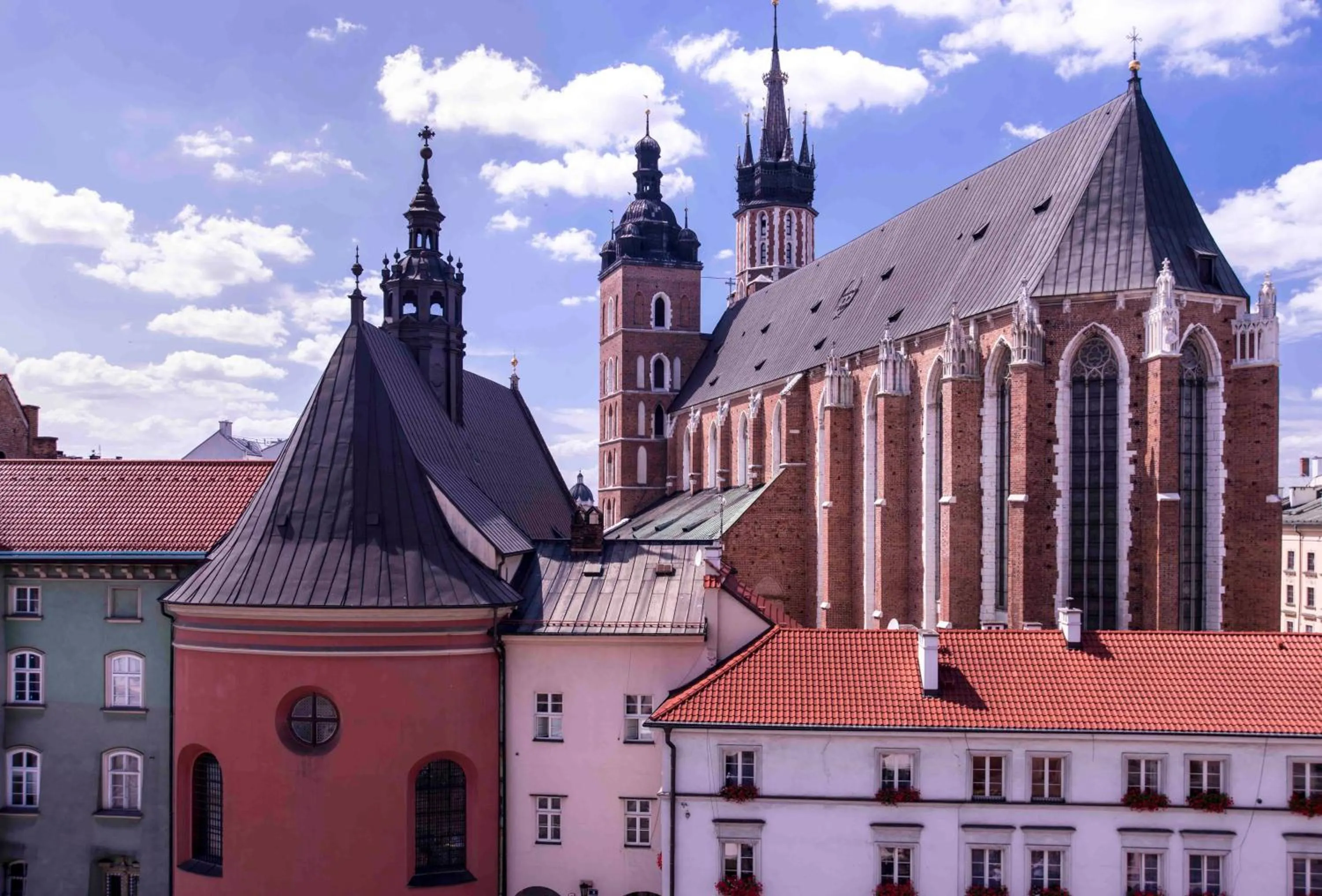 City view in MR 3 Apartments