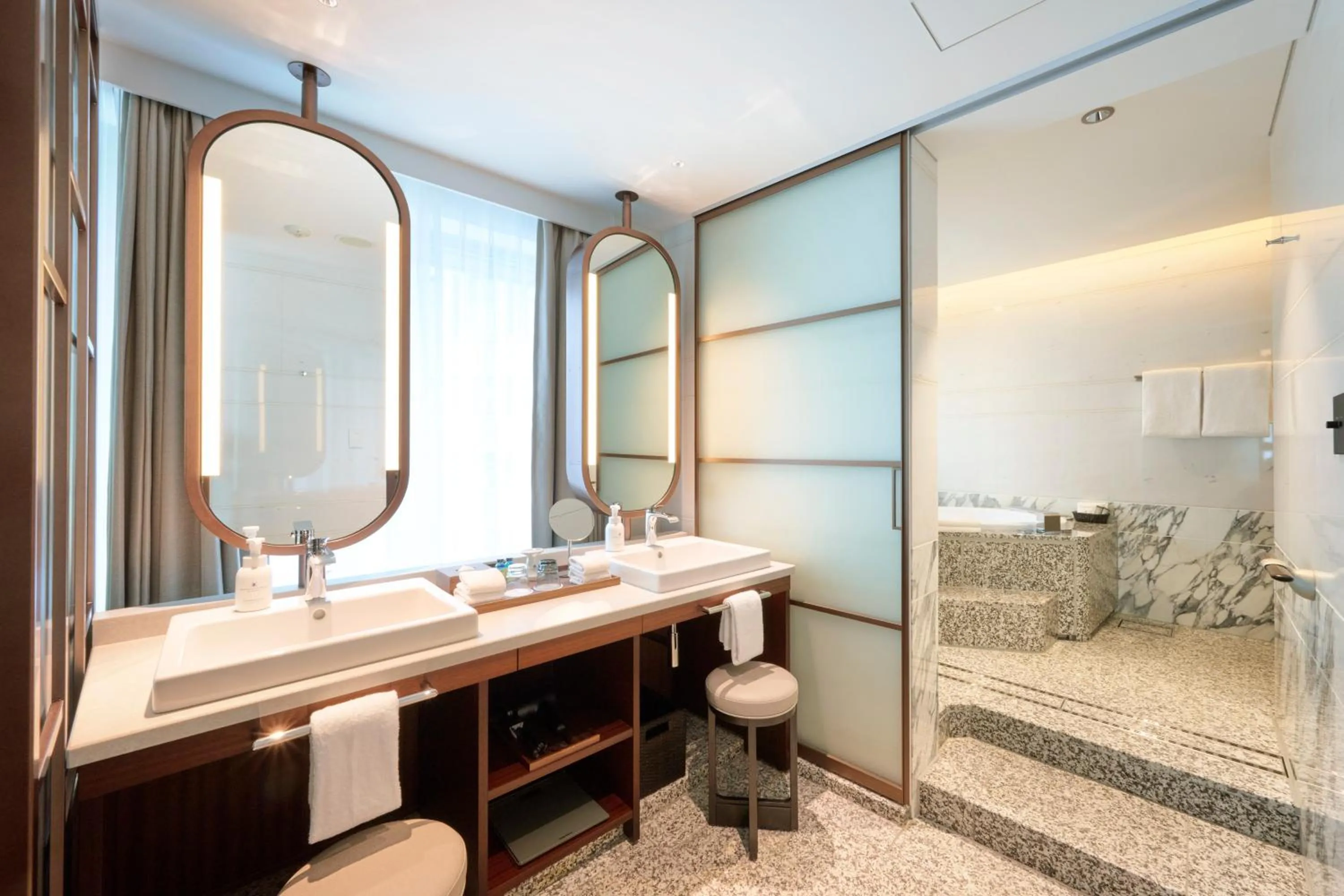 Bathroom in Marunouchi Hotel