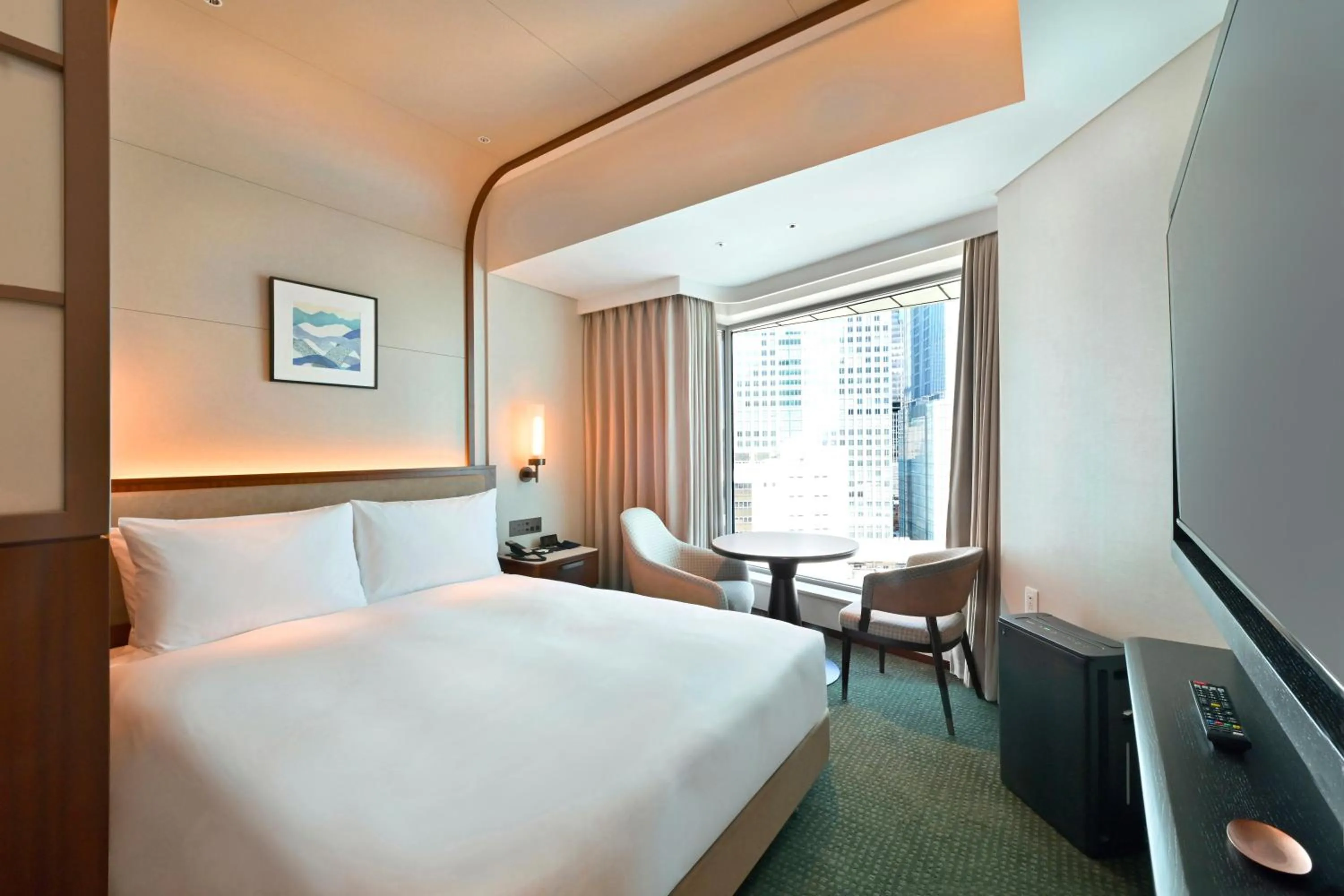 Photo of the whole room, Bed in Marunouchi Hotel