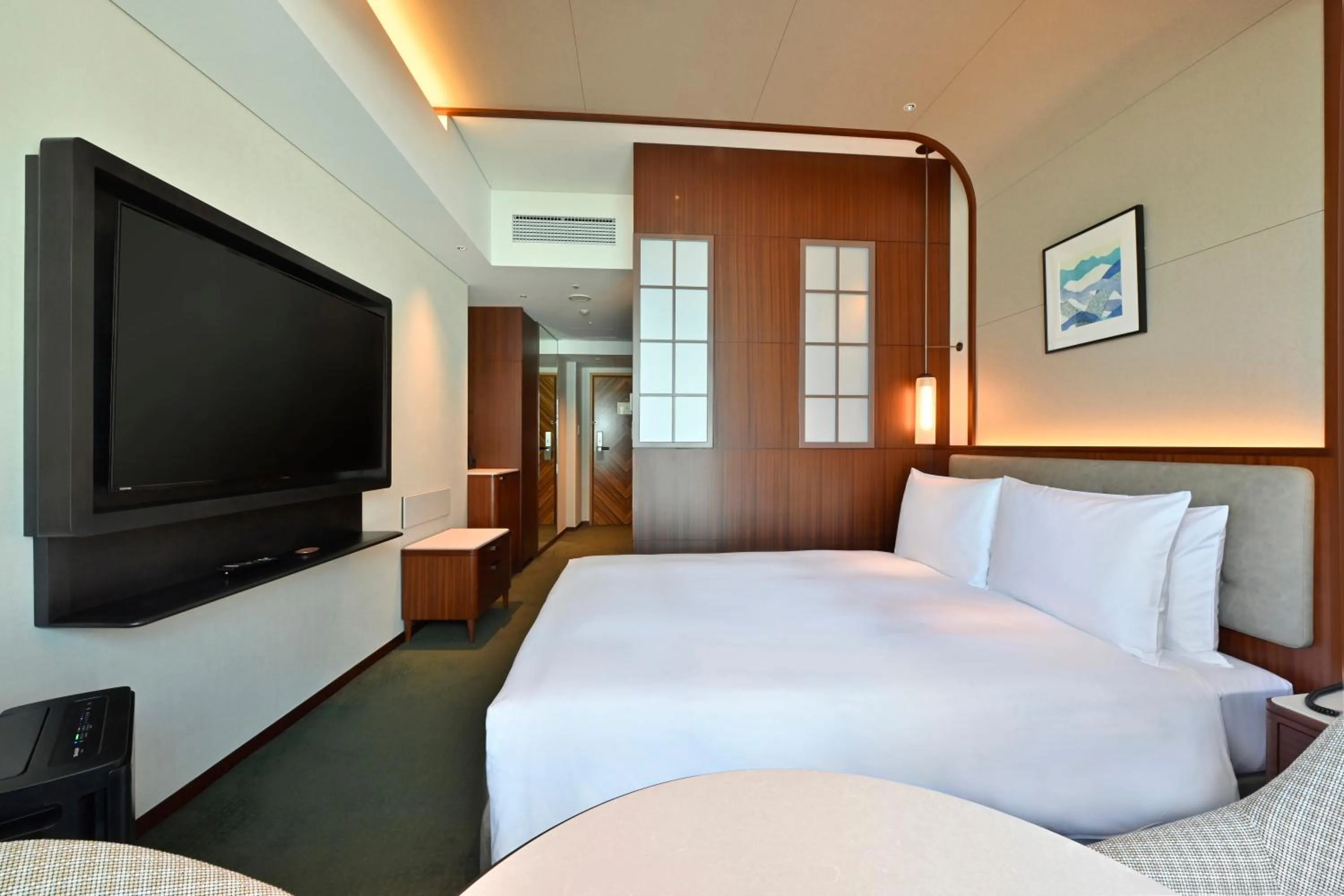 Photo of the whole room, Bed in Marunouchi Hotel