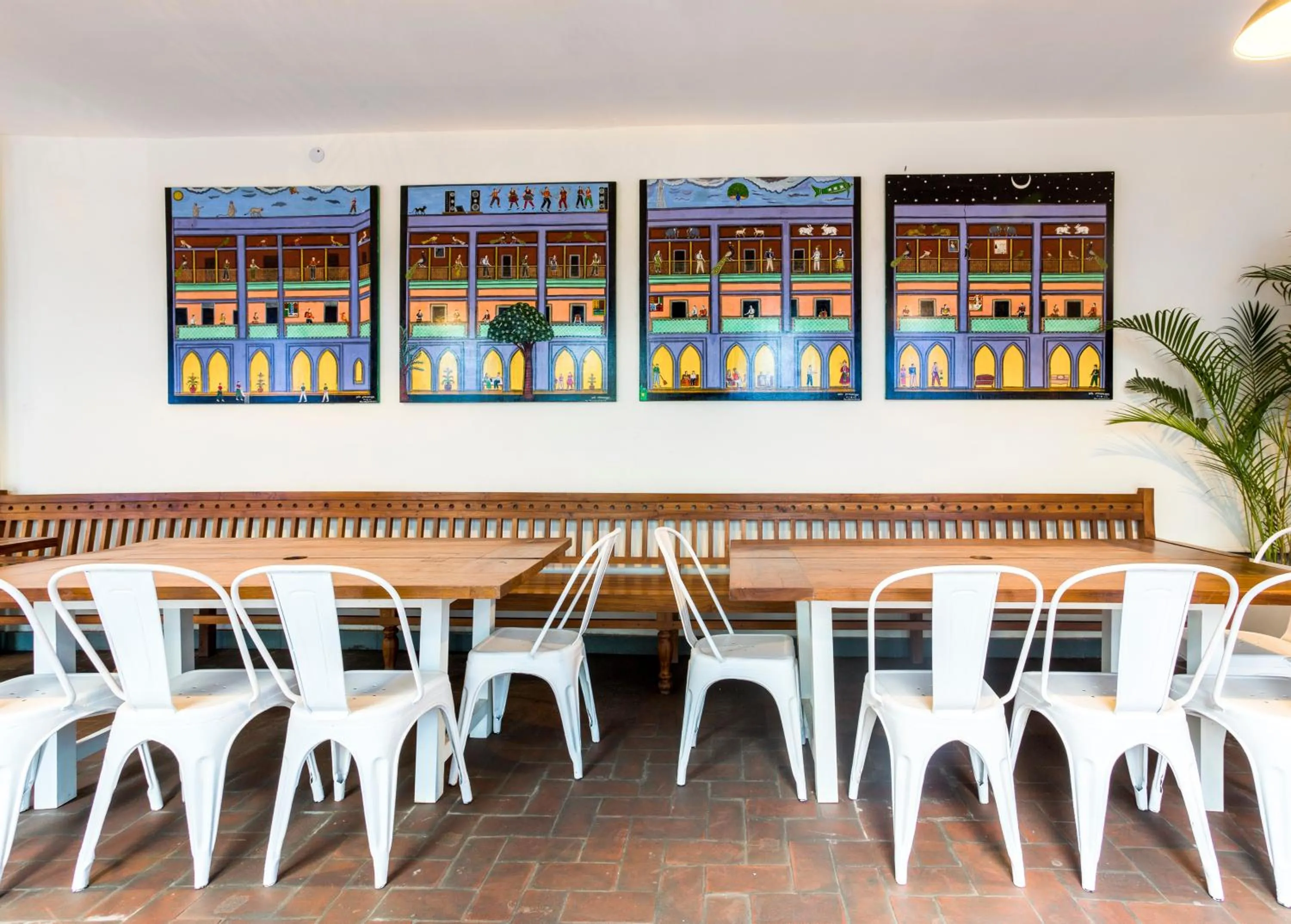 Seating area in Bloom Boutique l Signature Towers