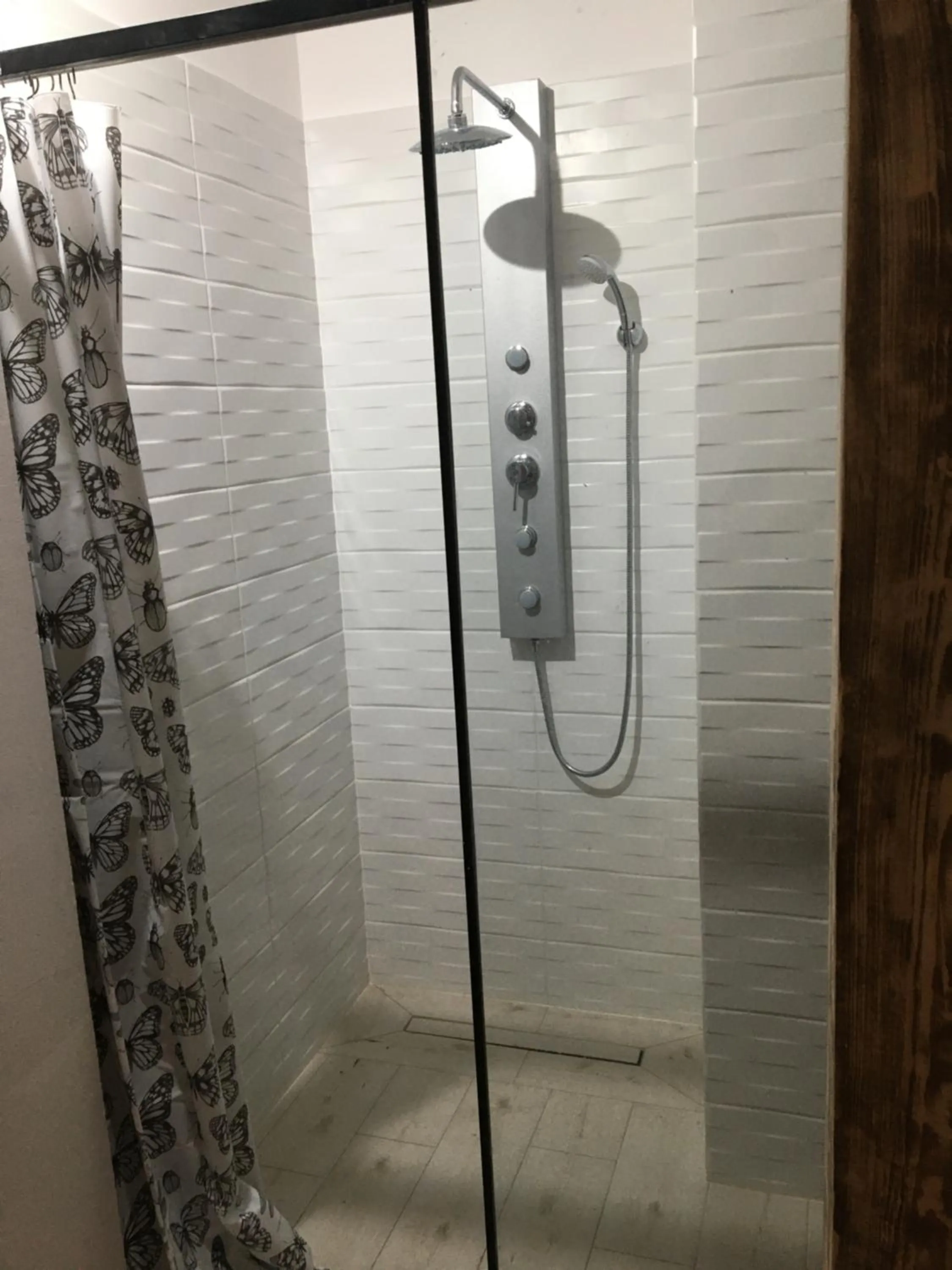Shower in Hostel PrzyMorze
