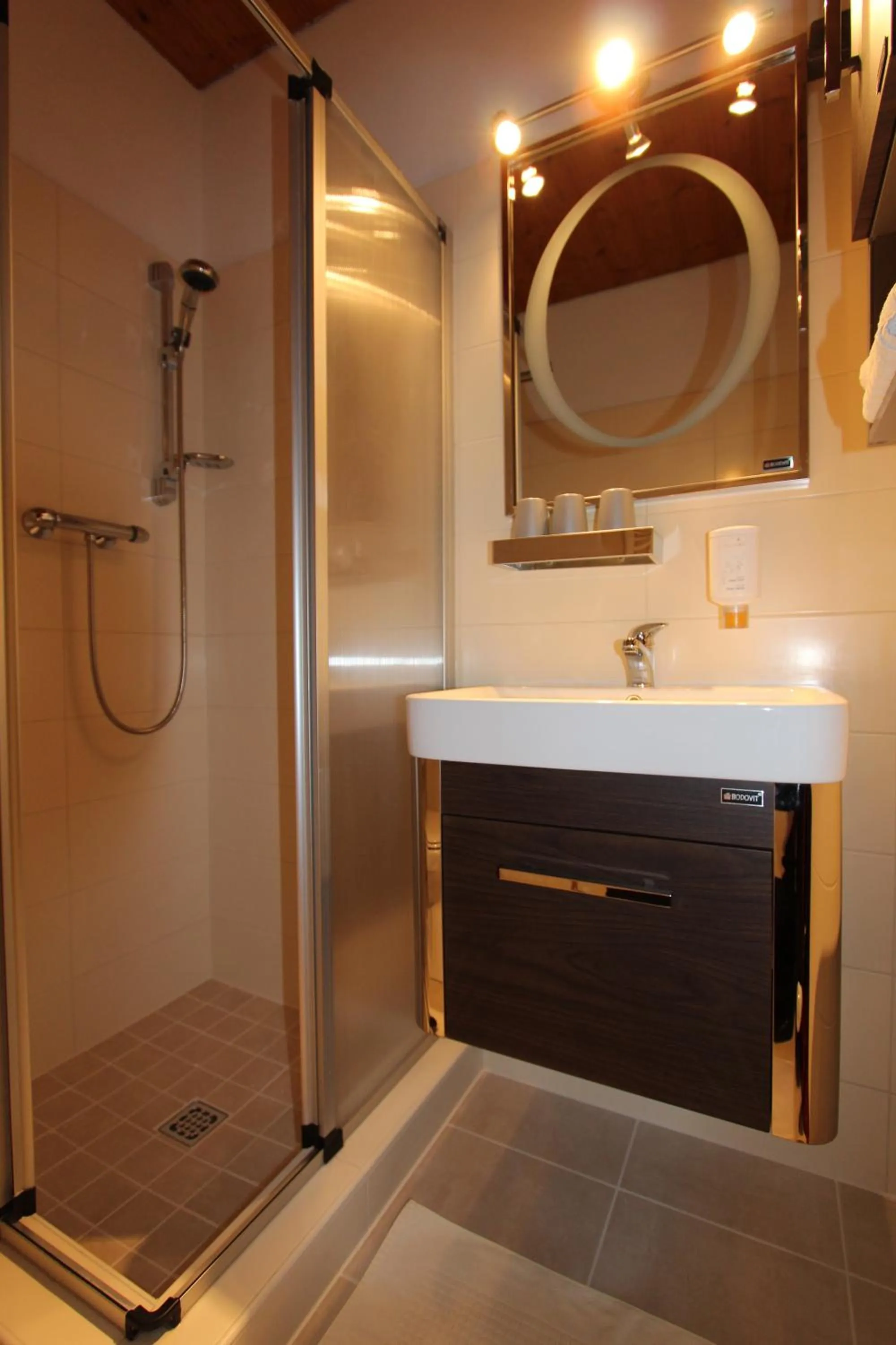 Bathroom in Hotel Lindwurm