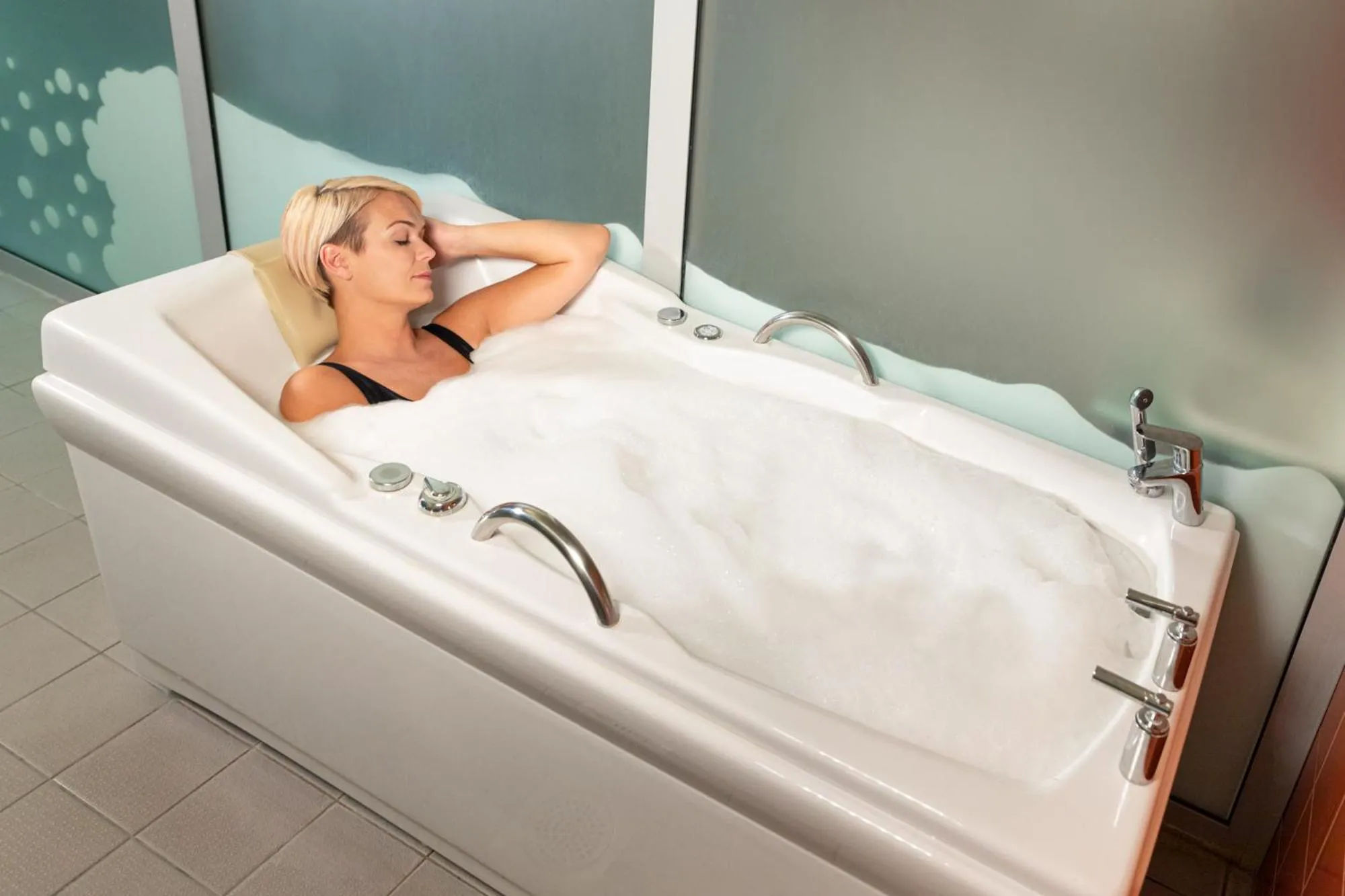 Bath in ESTONIA Medical Spa & Hotel