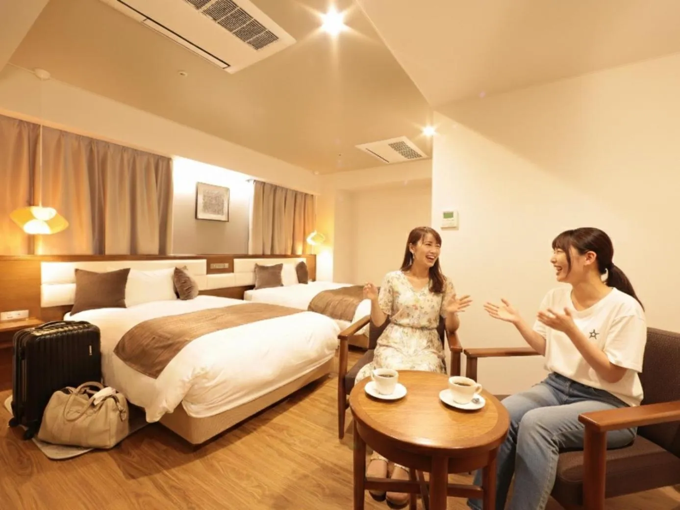 People, Bed in Tottori Onsen Hotel Monarque Tottori