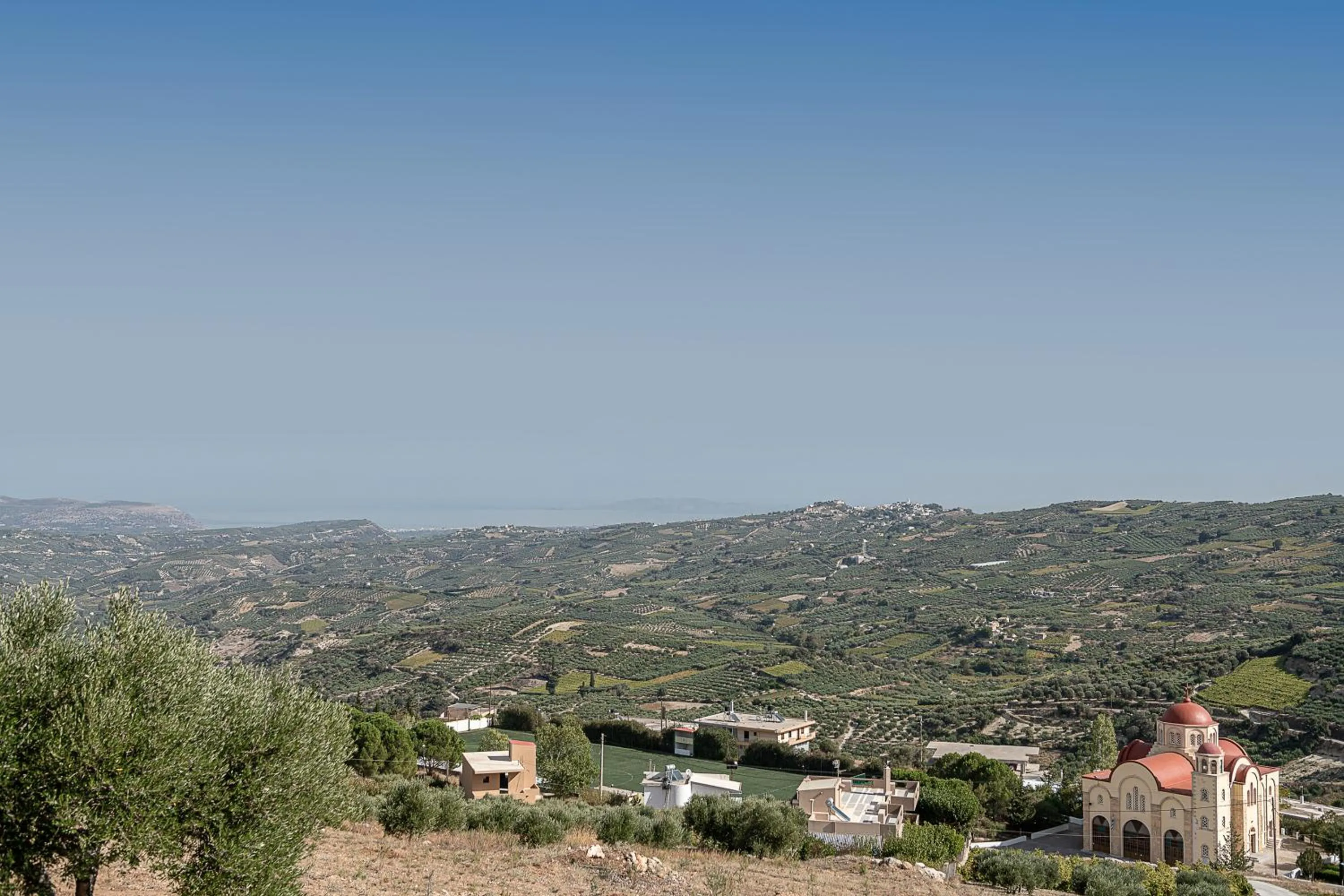 Natural landscape in Earino