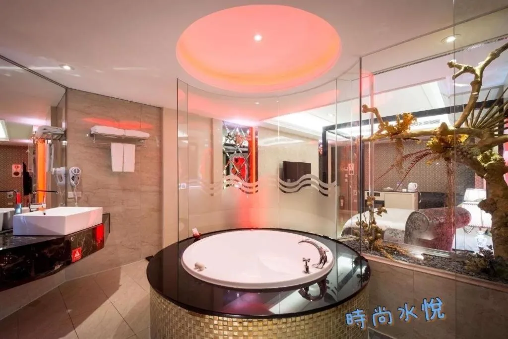 Shuiyue Boutique Motel