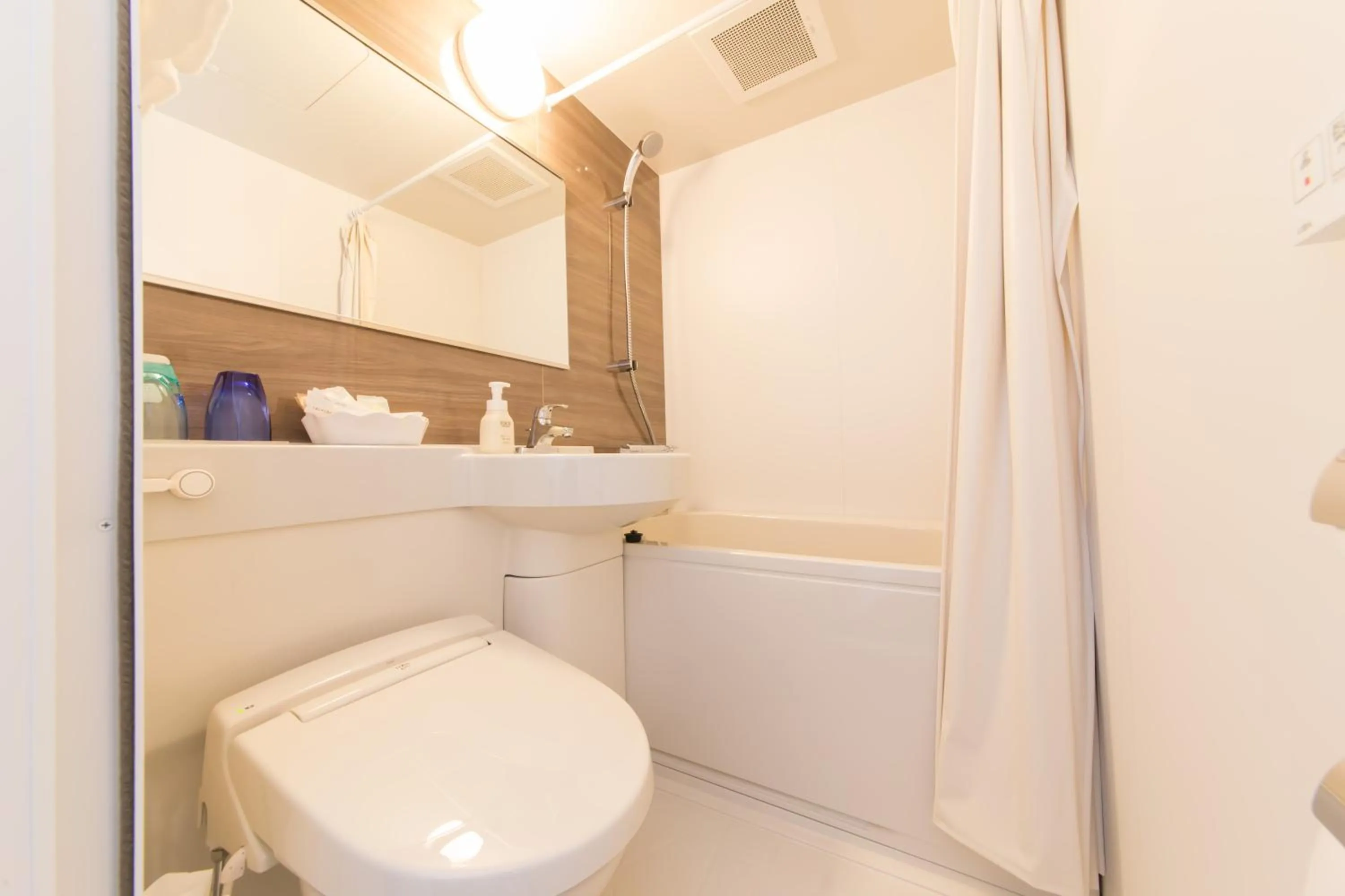 Shower in Hotel IL Verde Kyoto