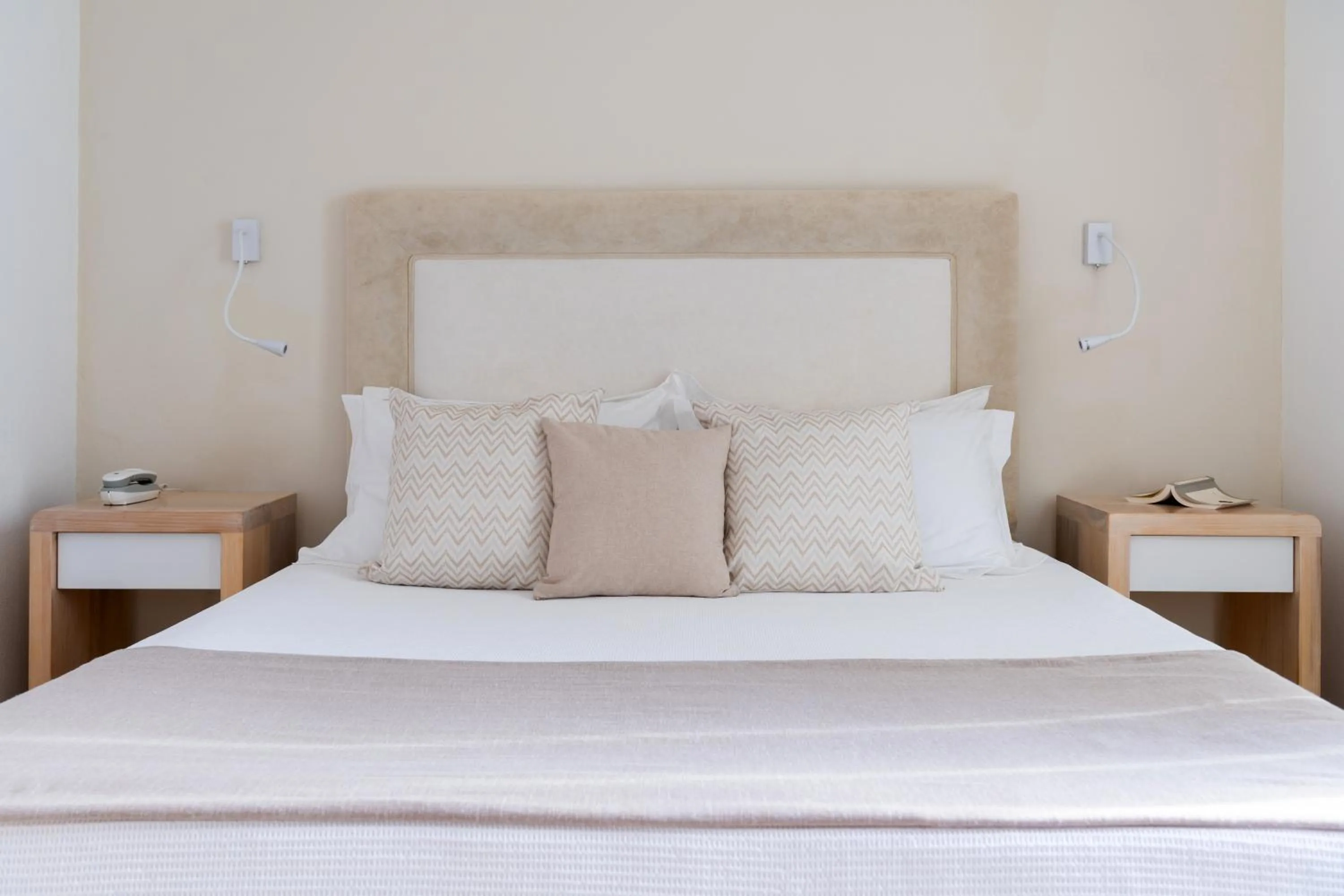 Bed in Aella Residence