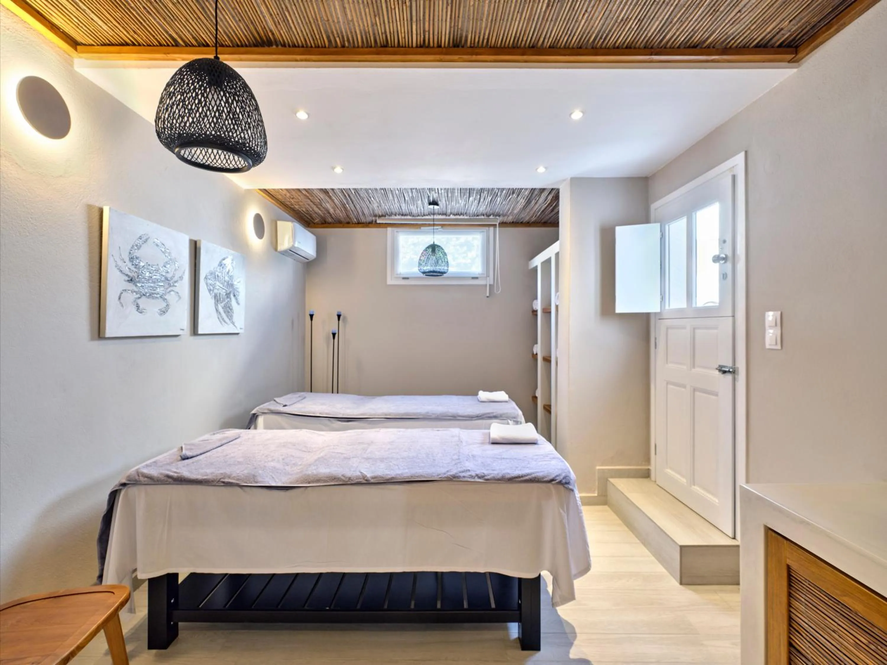 Massage, Bed in Aella Residence