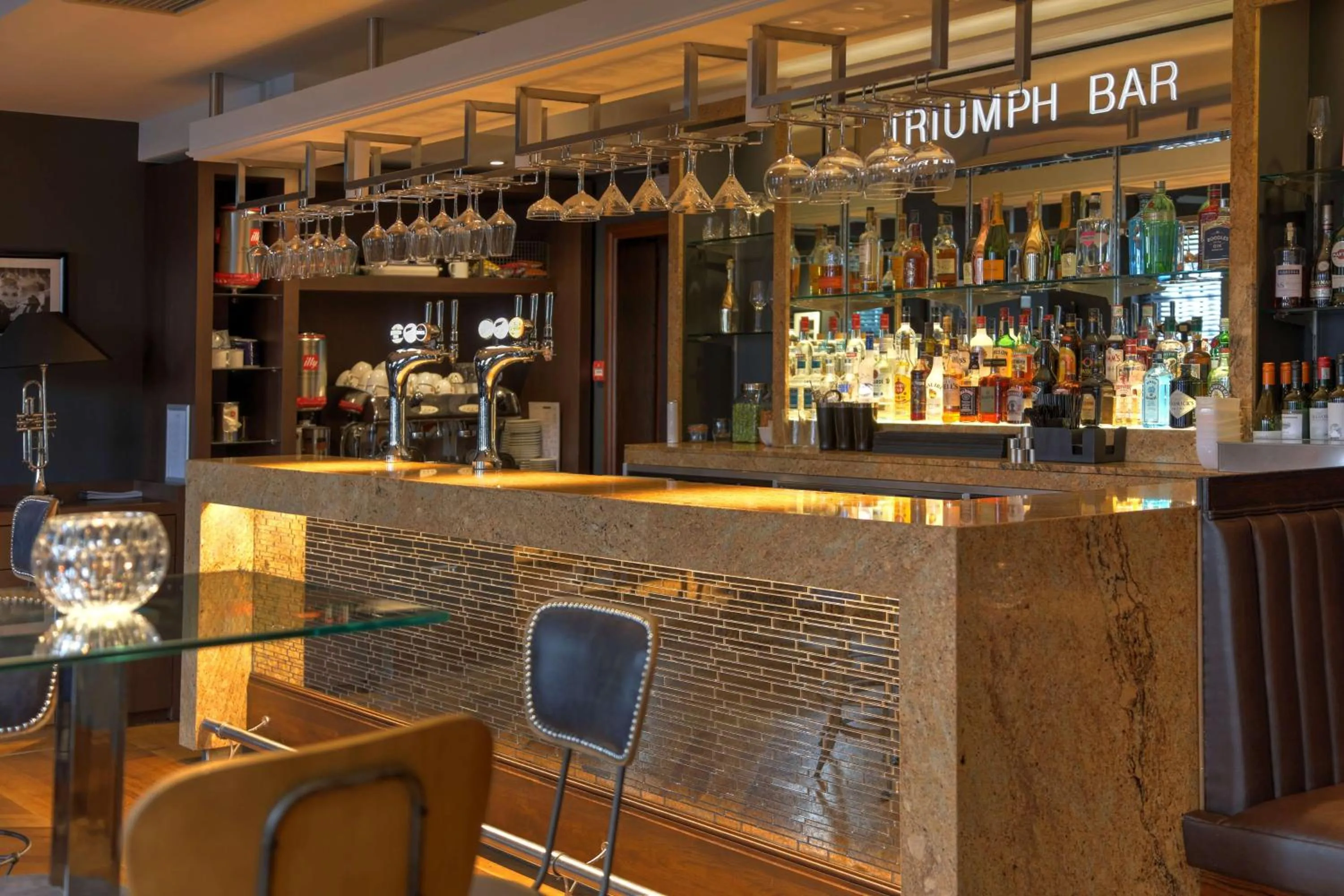 Lounge or bar in Manor Hotel Solihull, BW Signature Collection