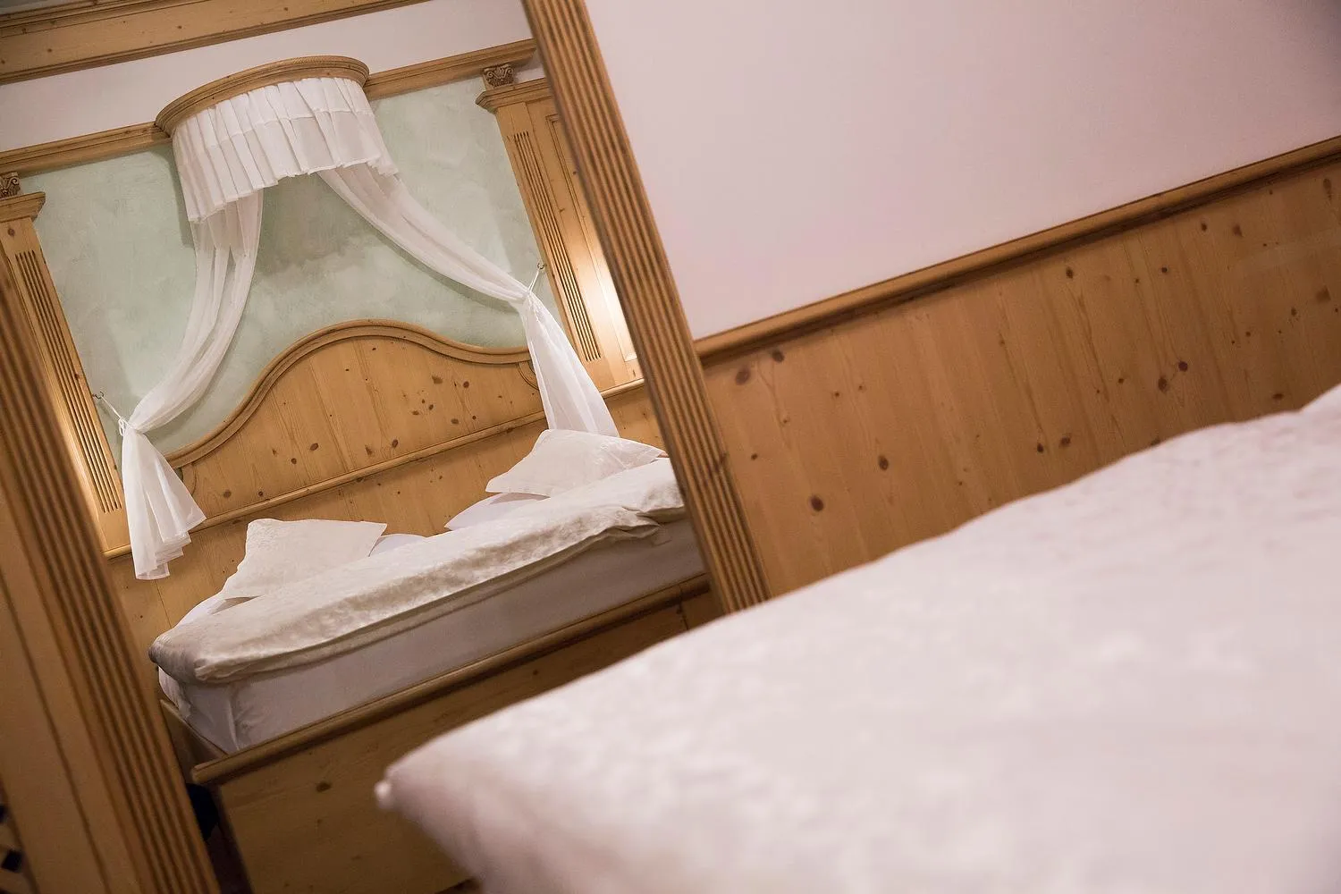 Bed in Hotel Des Alpes