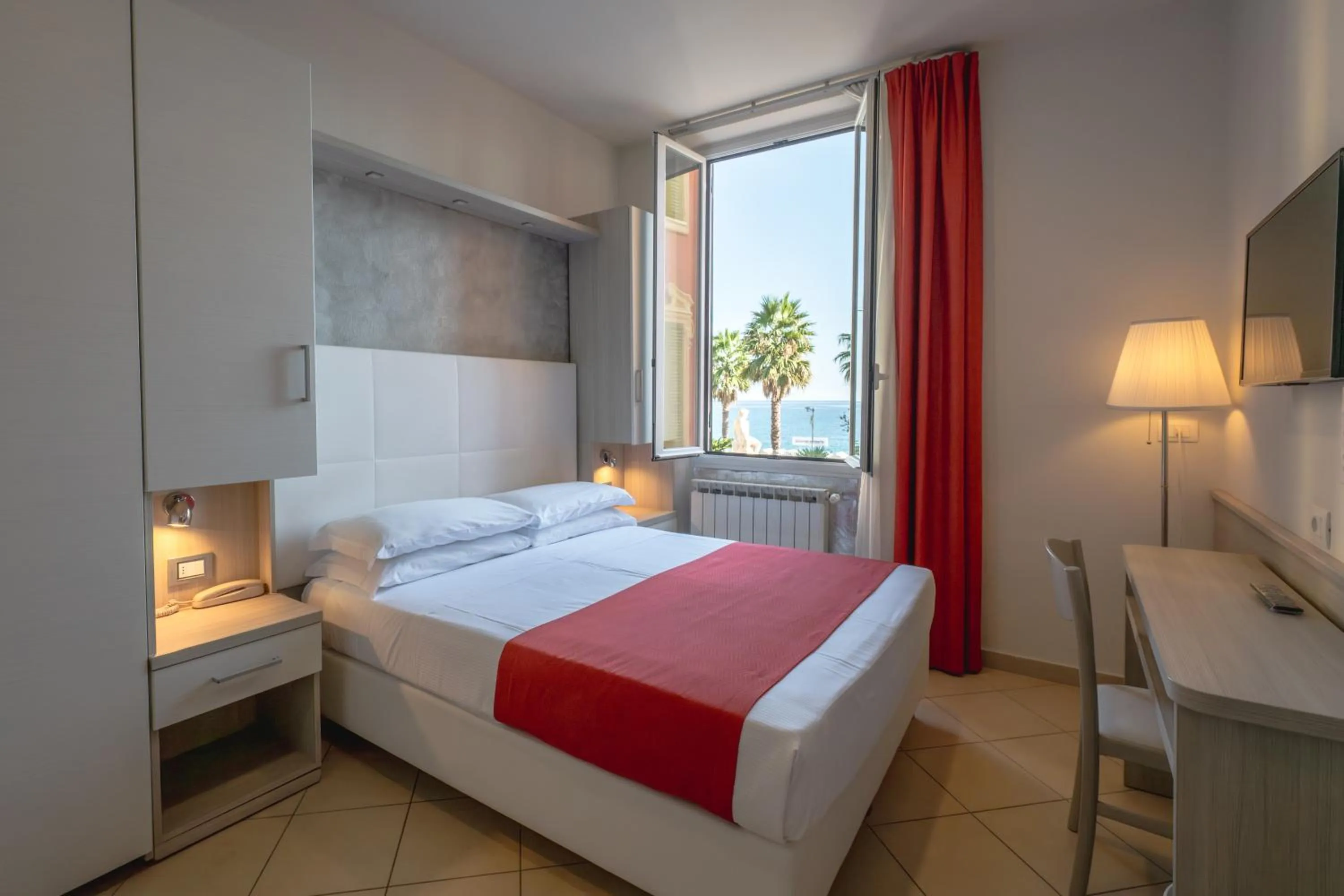 Bedroom, Bed in Hotel Lido