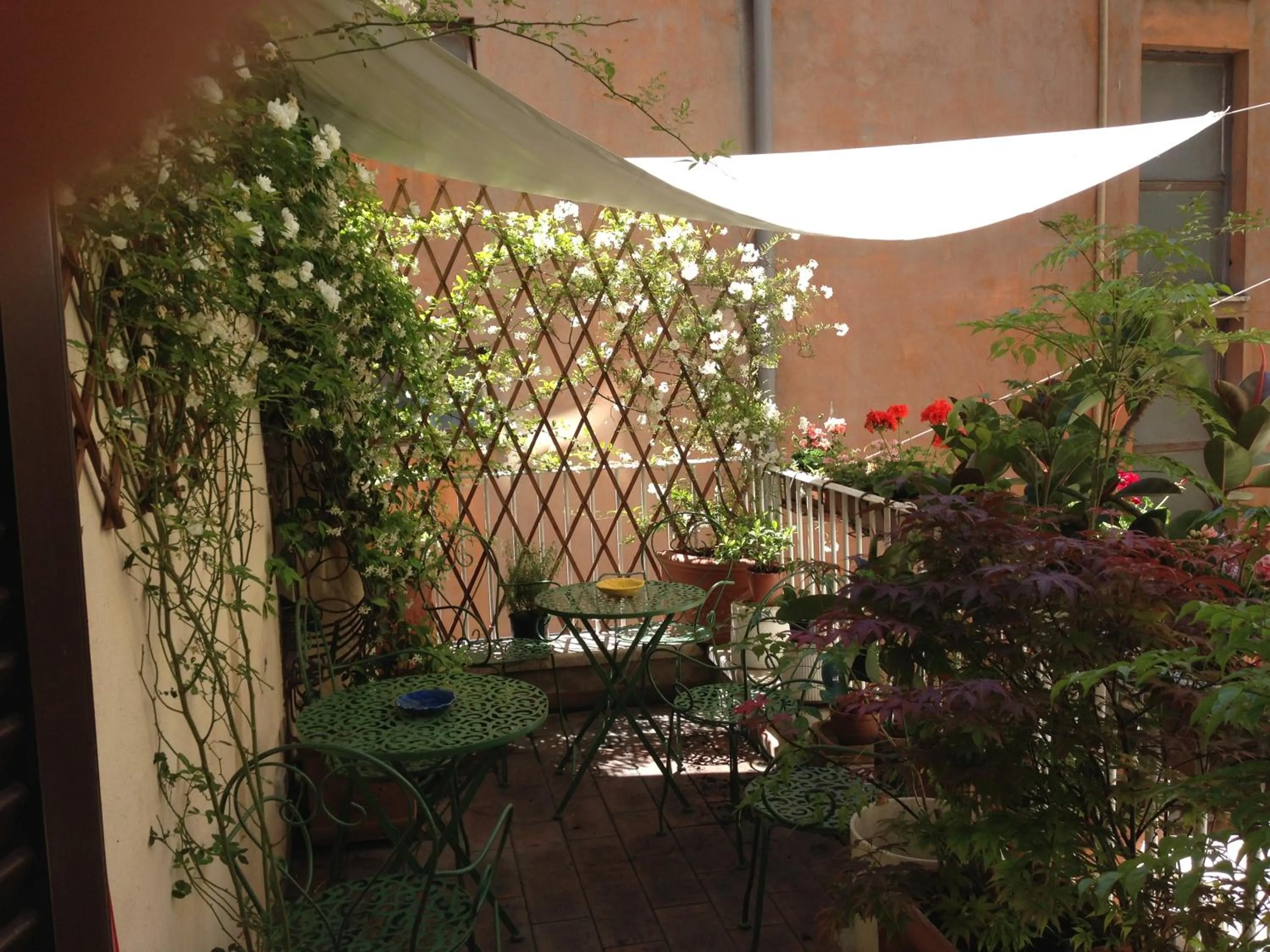 Balcony/Terrace in Relais Teatro Argentina