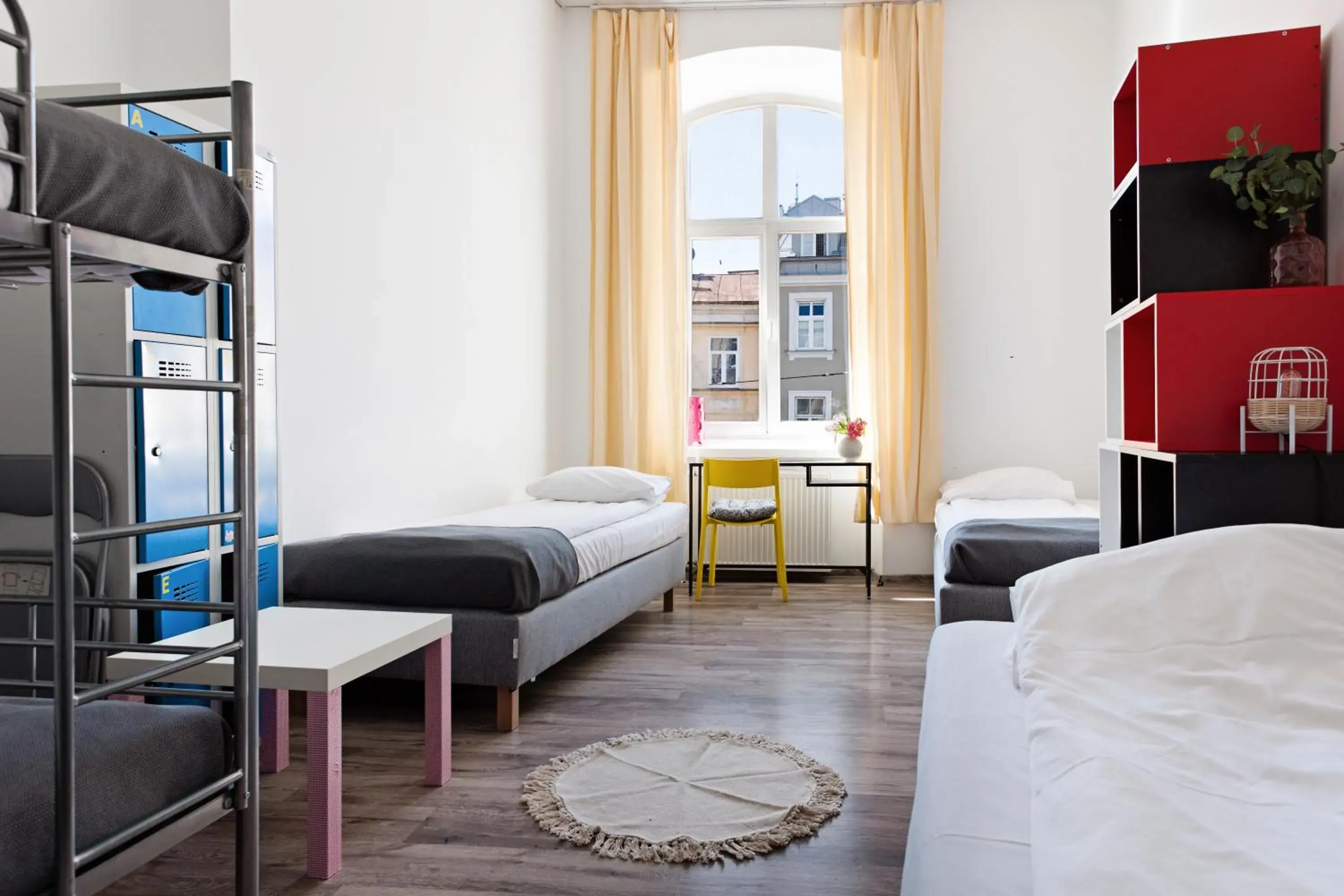 Family Room with Shared Bathroom in Hostel Królewska Family Room with Shared Bathroom in Hostel Królewska