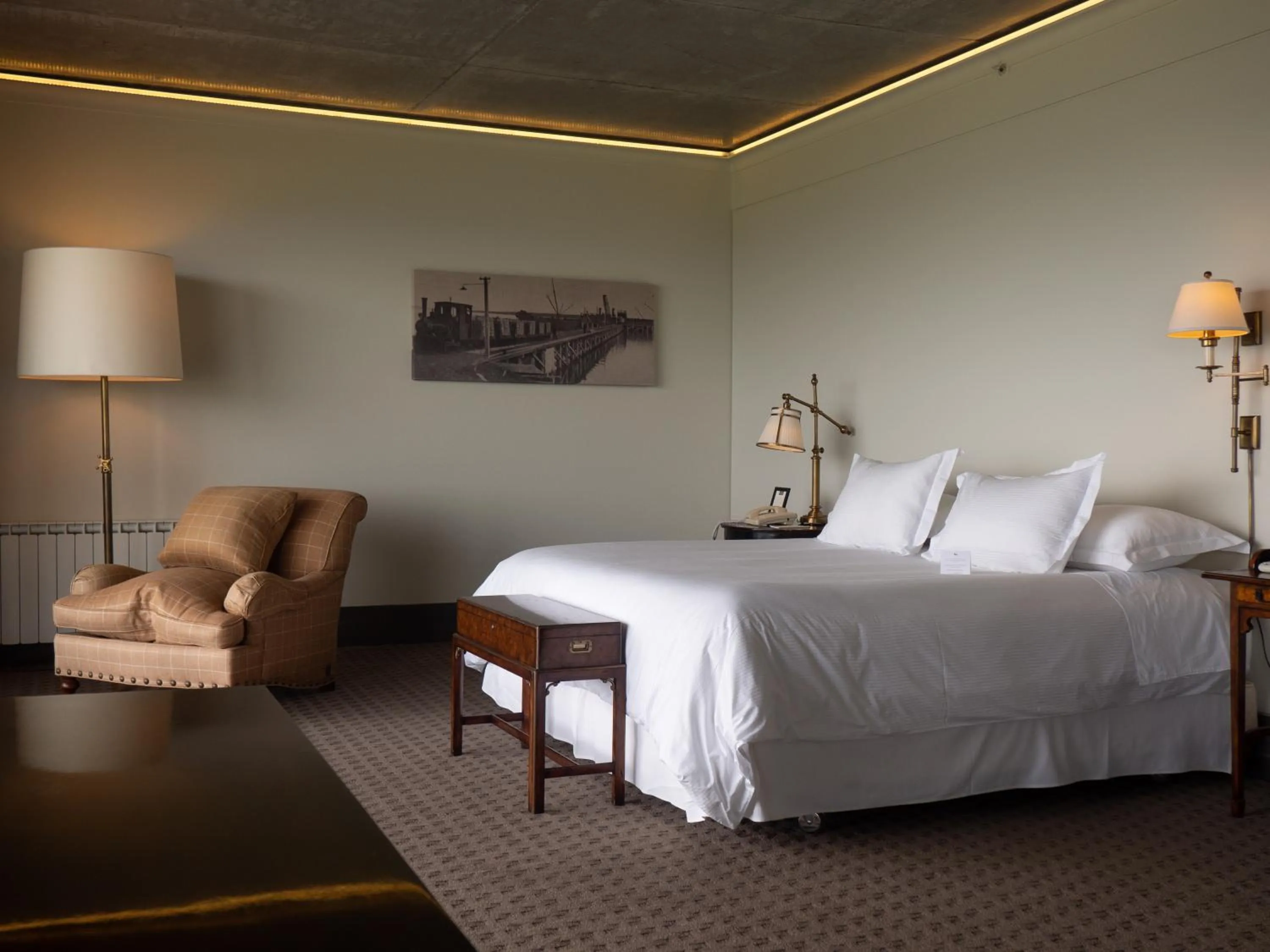 Bed in The Singular Patagonia Hotel