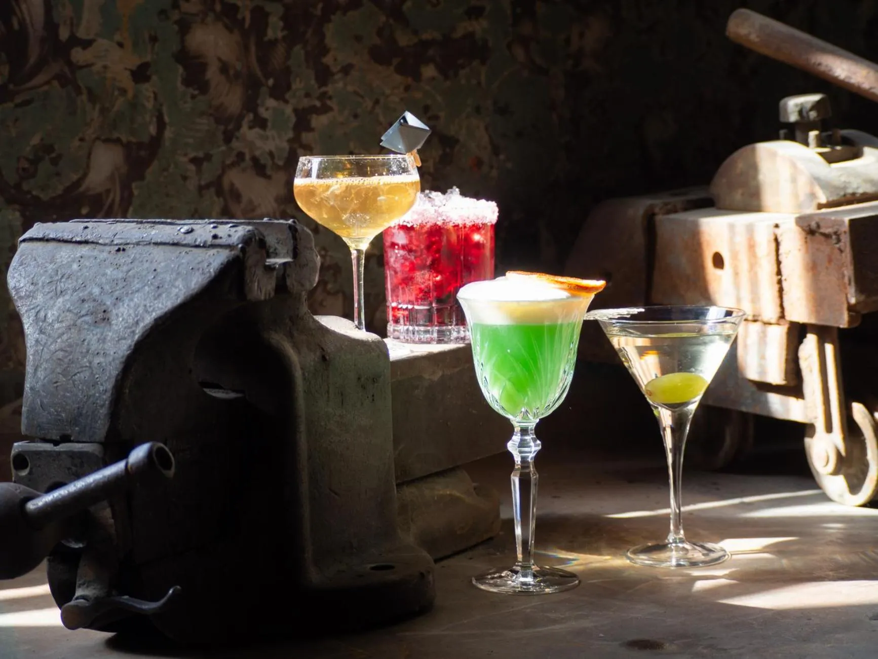 Lounge or bar in The Singular Patagonia Hotel