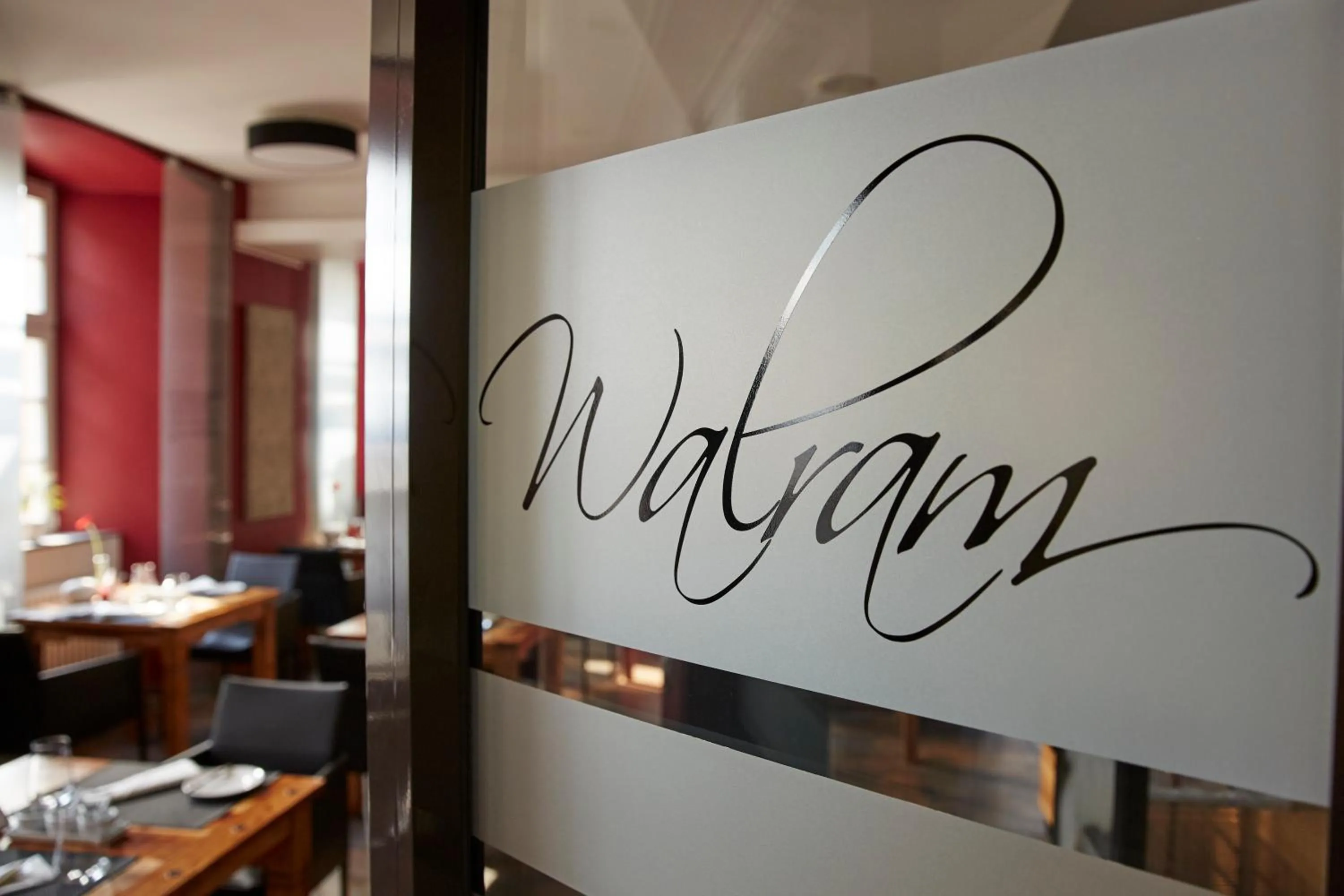 Restaurant/places to eat in Schlosshotel Bergzaberner Hof