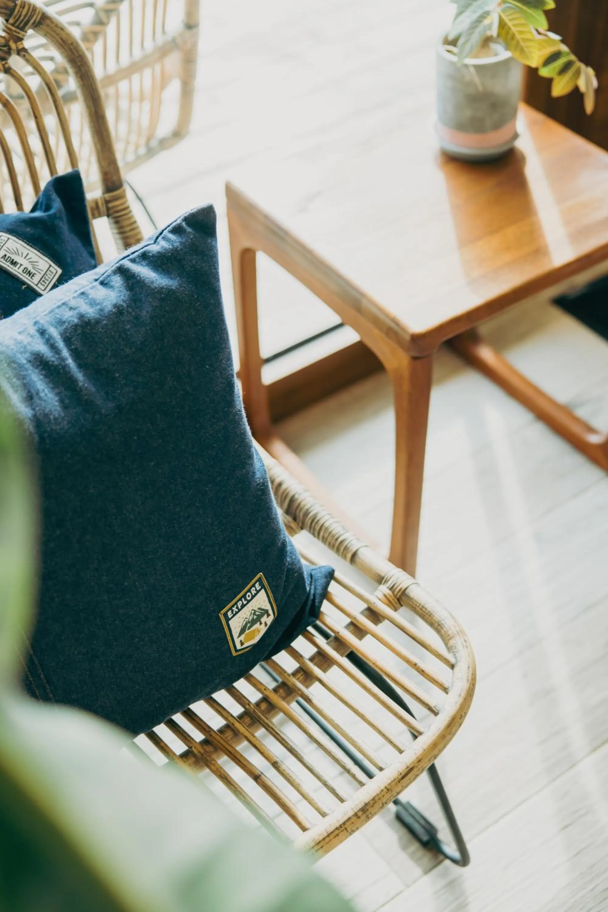 Restaurant/places to eat in Chuanfanrock Haku Beach Days Inn