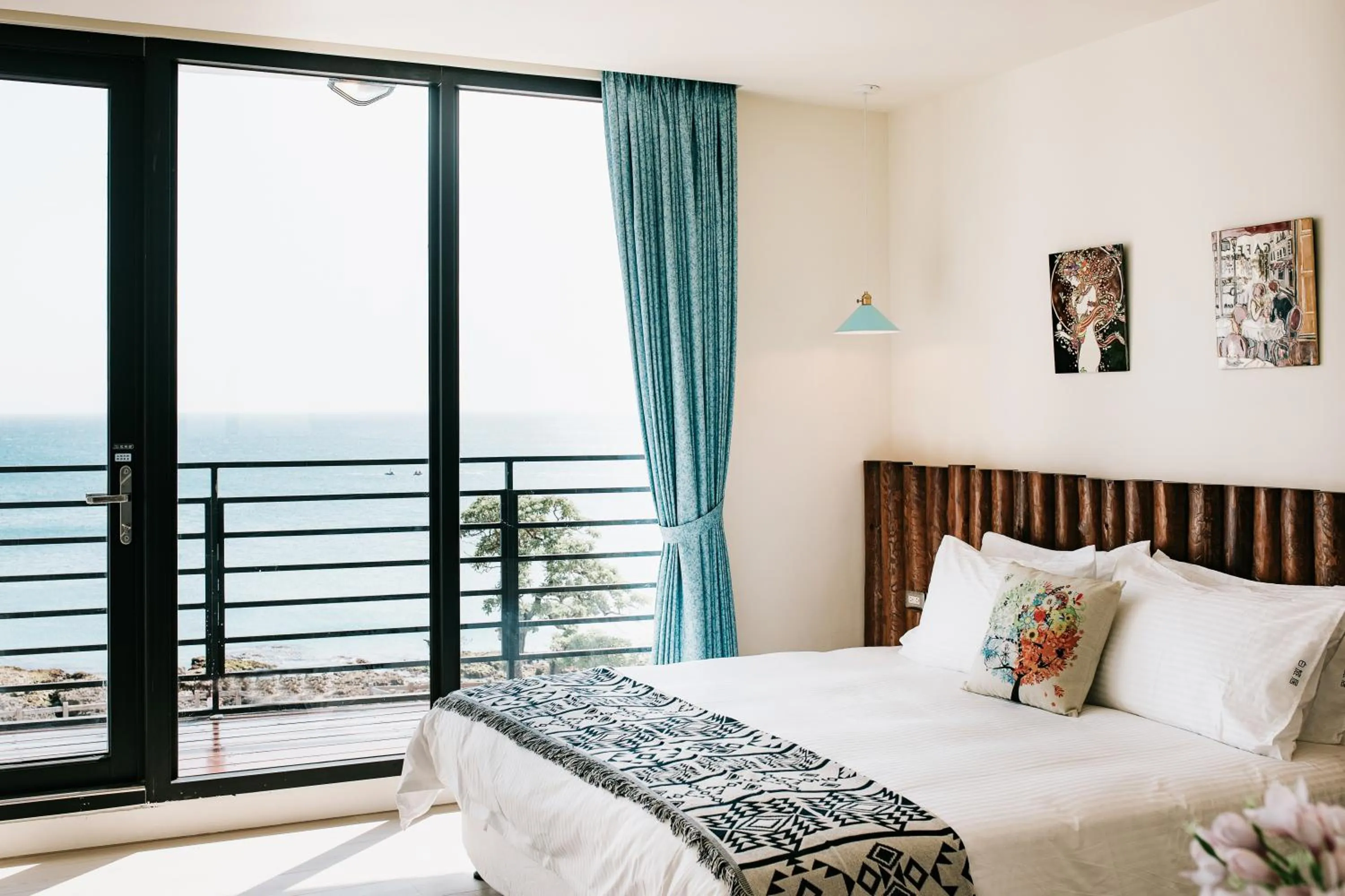 Bed in Chuanfanrock Haku Beach Days Inn