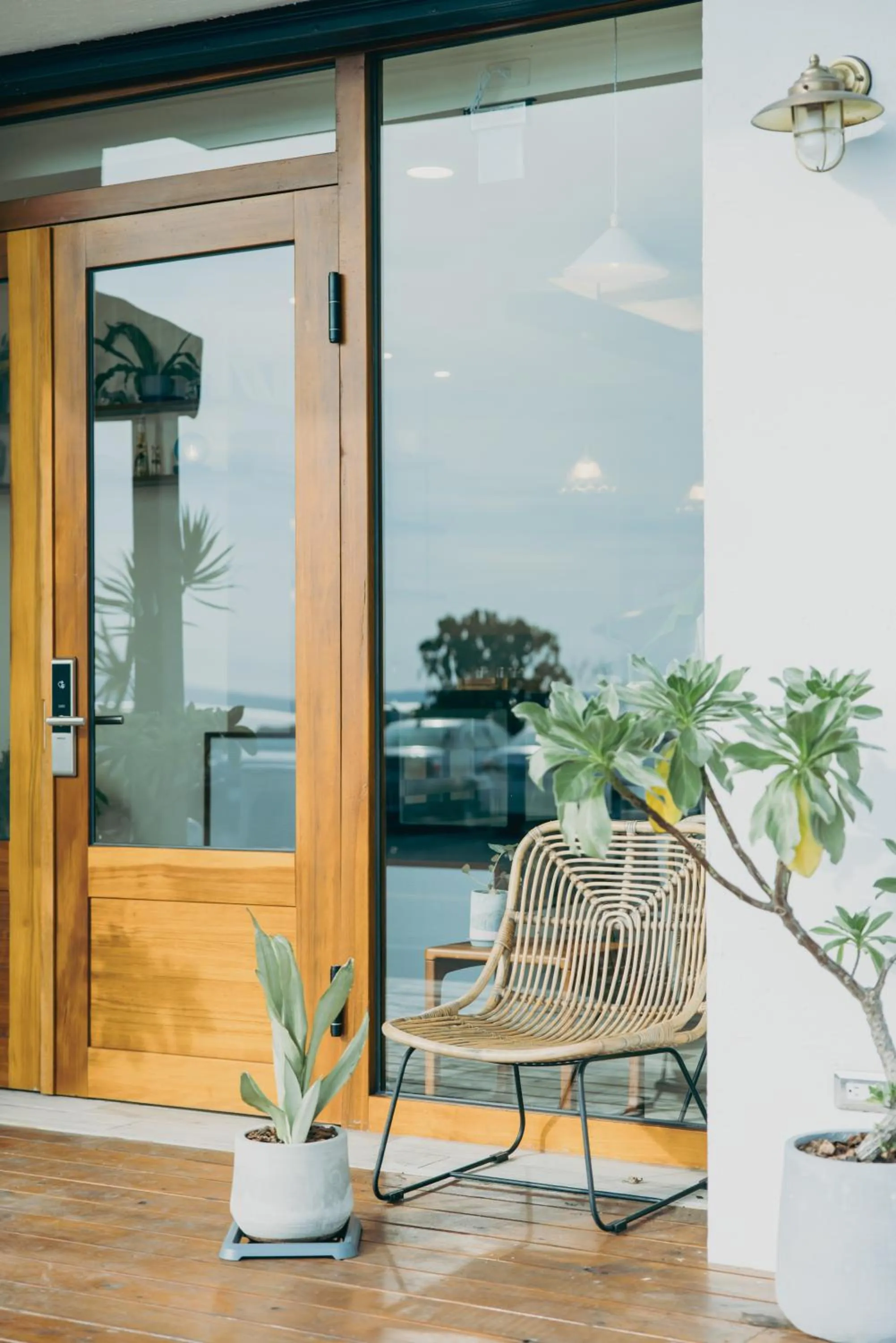 Property building in Chuanfanrock Haku Beach Days Inn