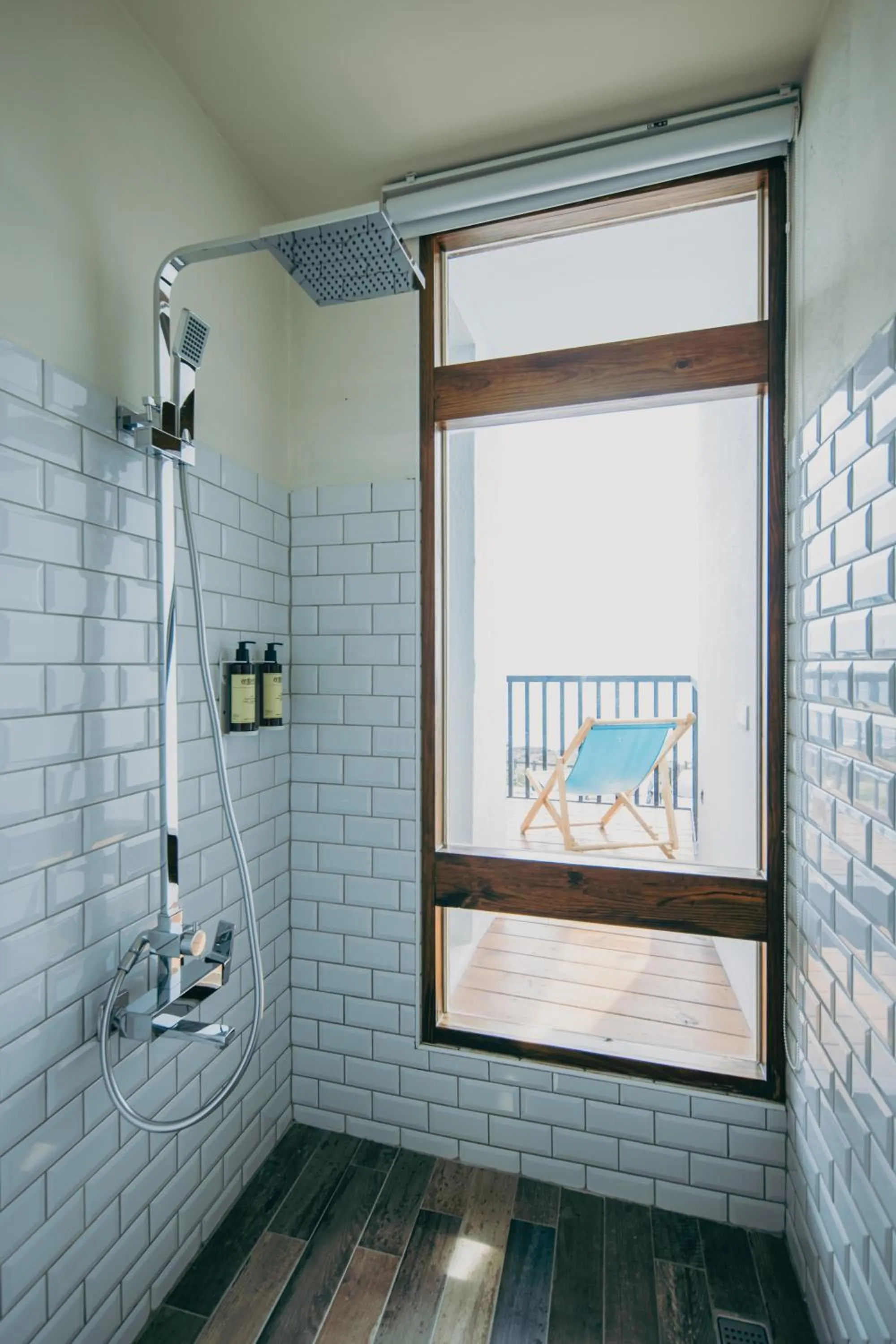 Chuanfanrock Haku Beach Days Inn