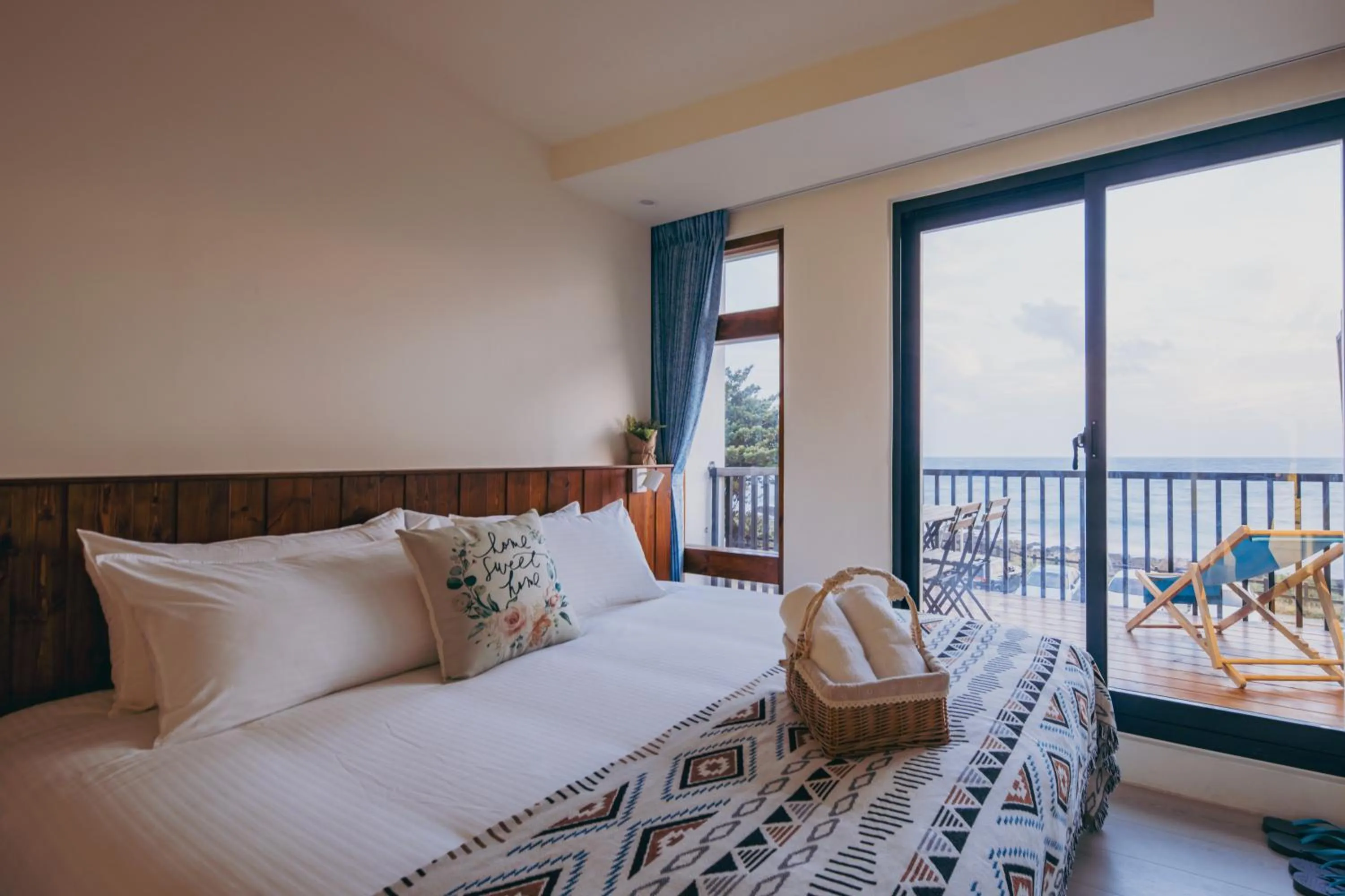 Bed in Chuanfanrock Haku Beach Days Inn