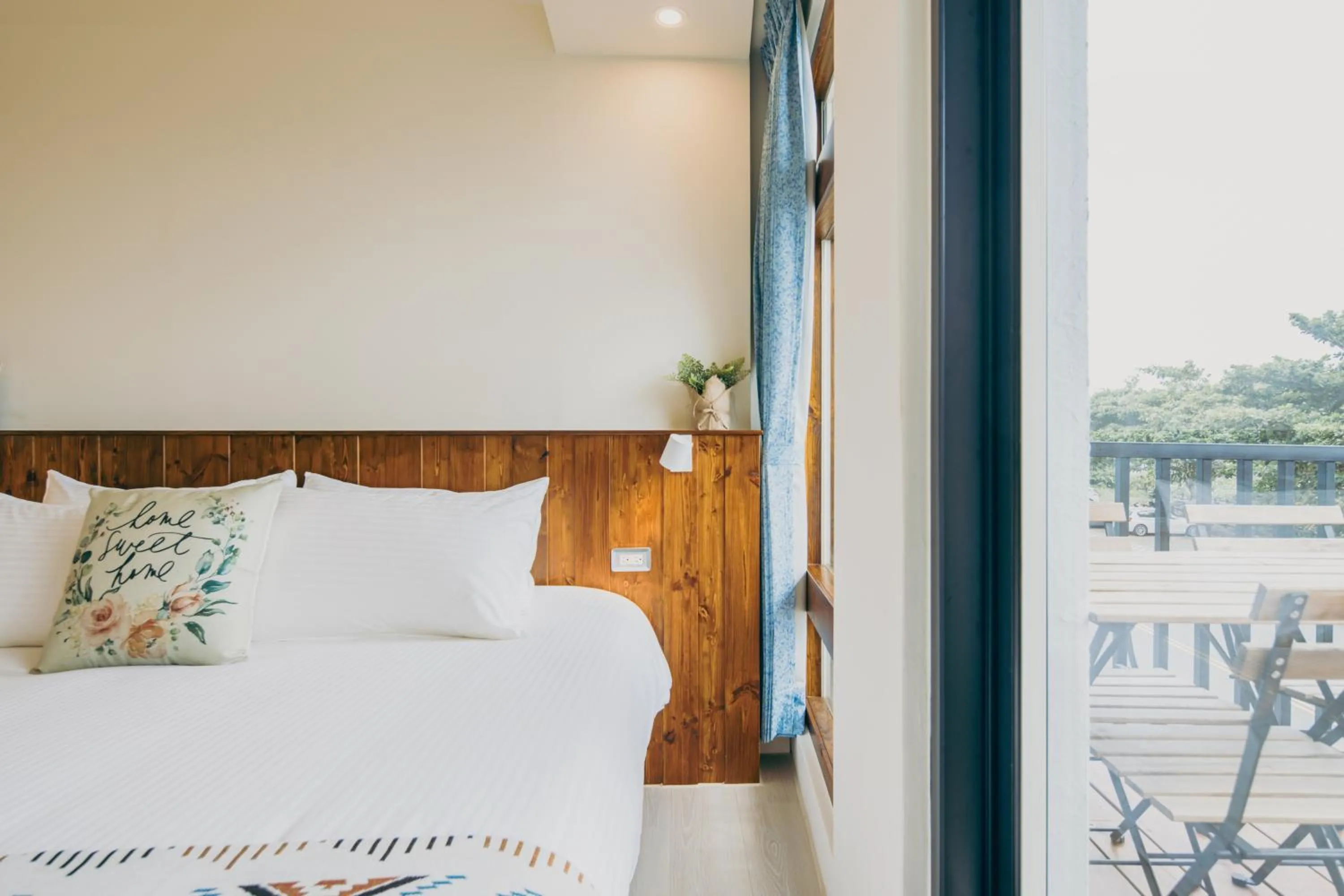 Bed in Chuanfanrock Haku Beach Days Inn