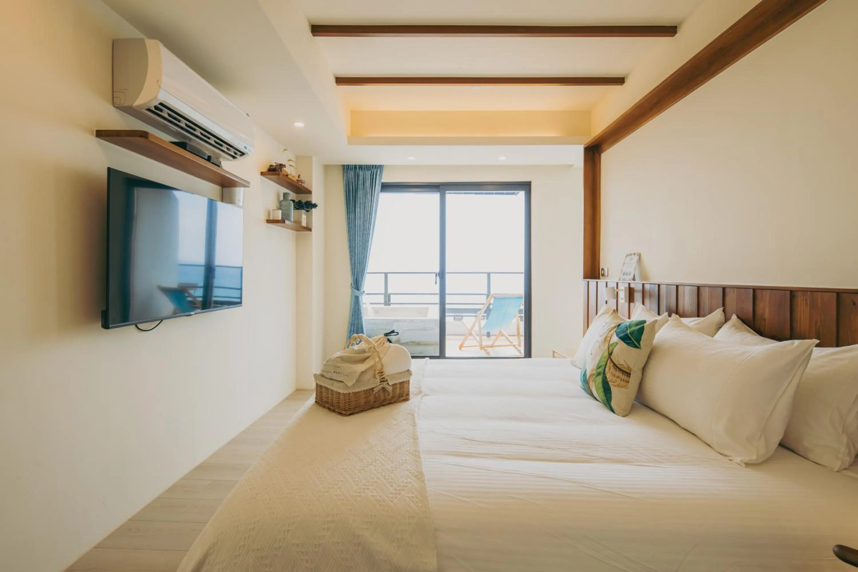 Bed in Chuanfanrock Haku Beach Days Inn